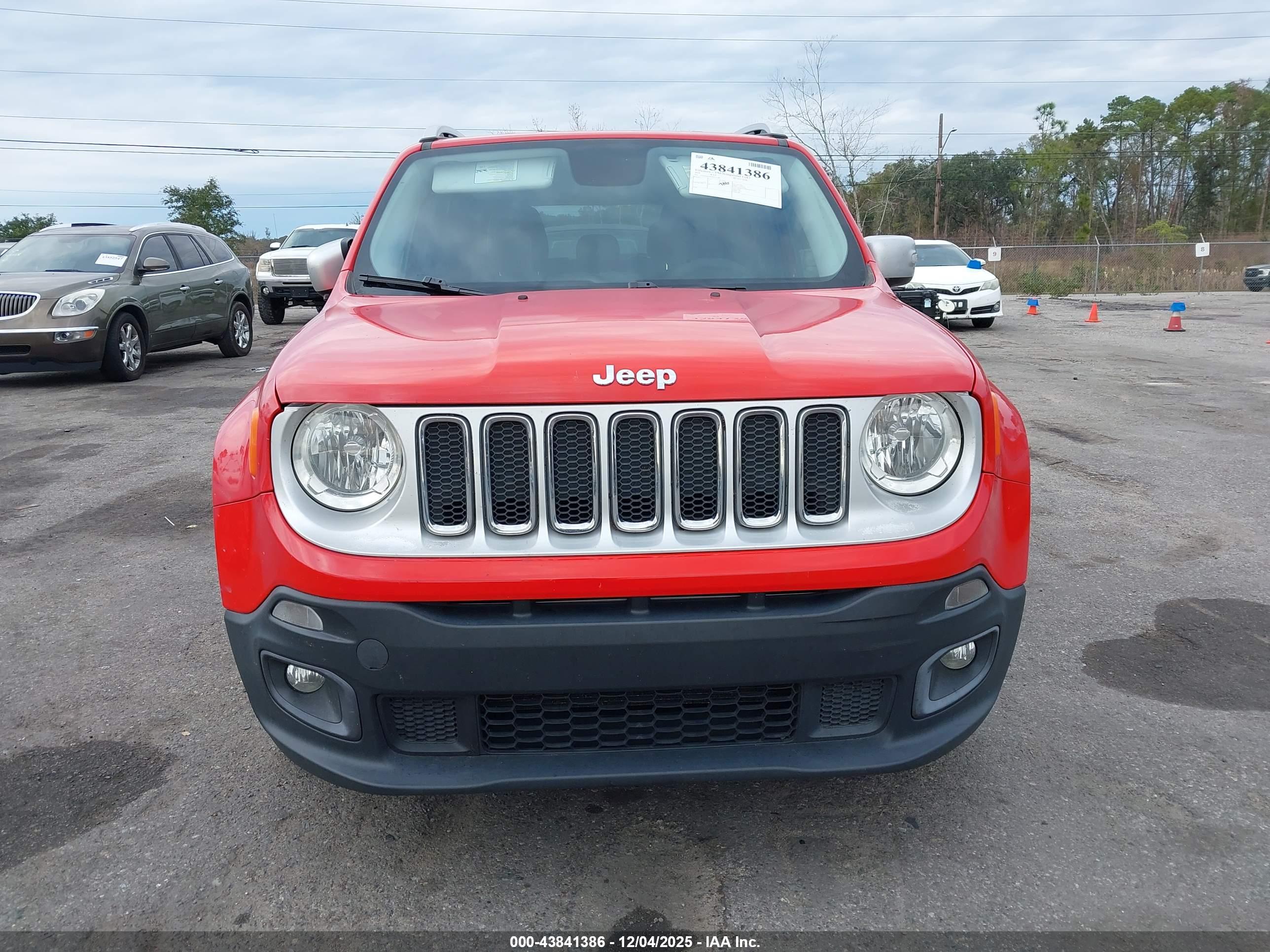 JEEP RENEGADE image 6
