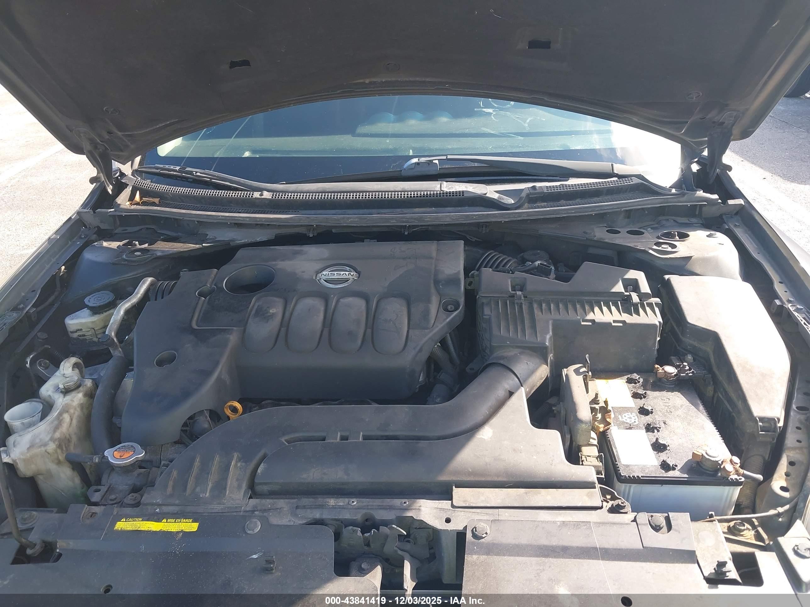 NISSAN ALTIMA image 10