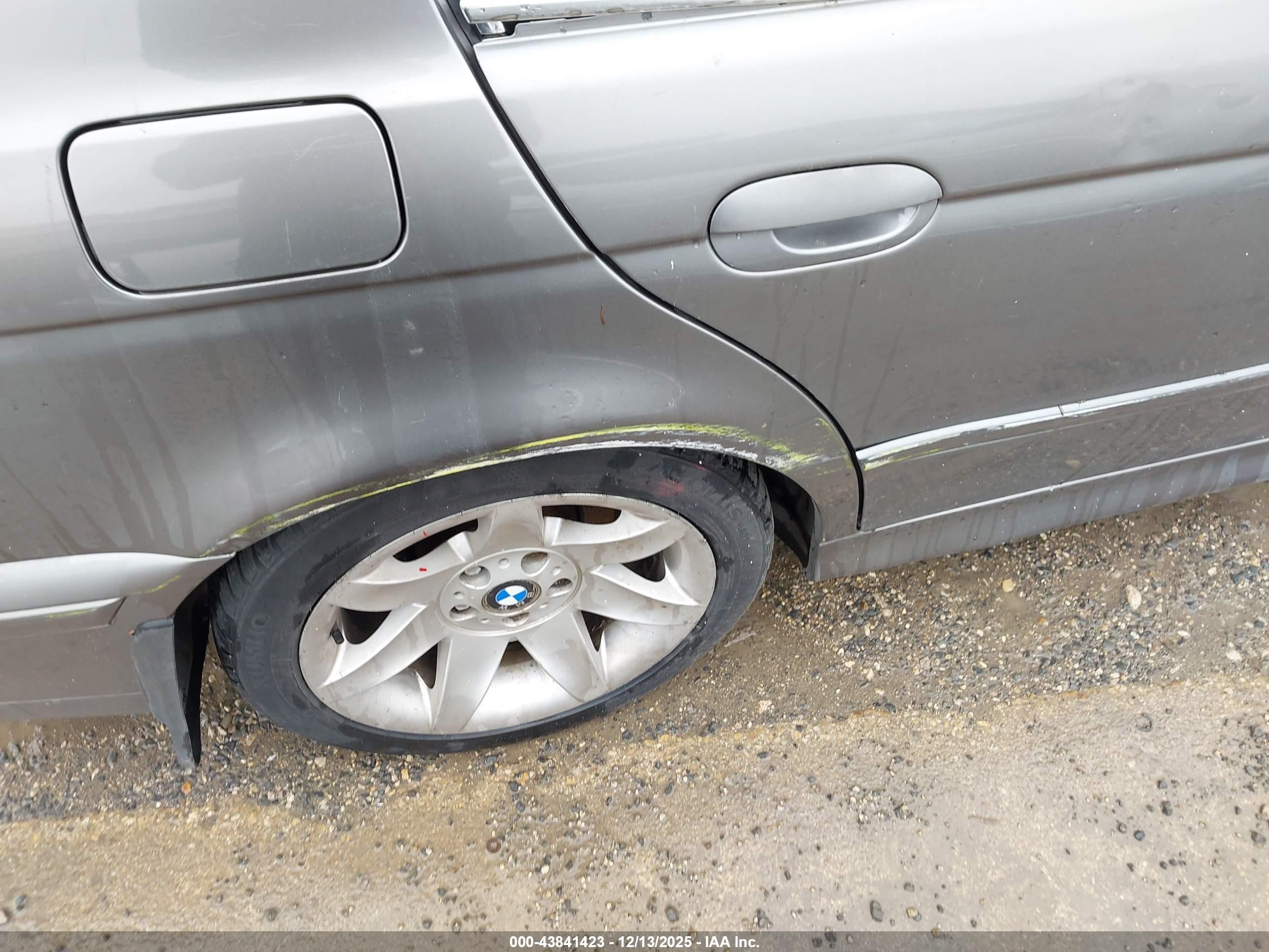 BMW 525IA image 6