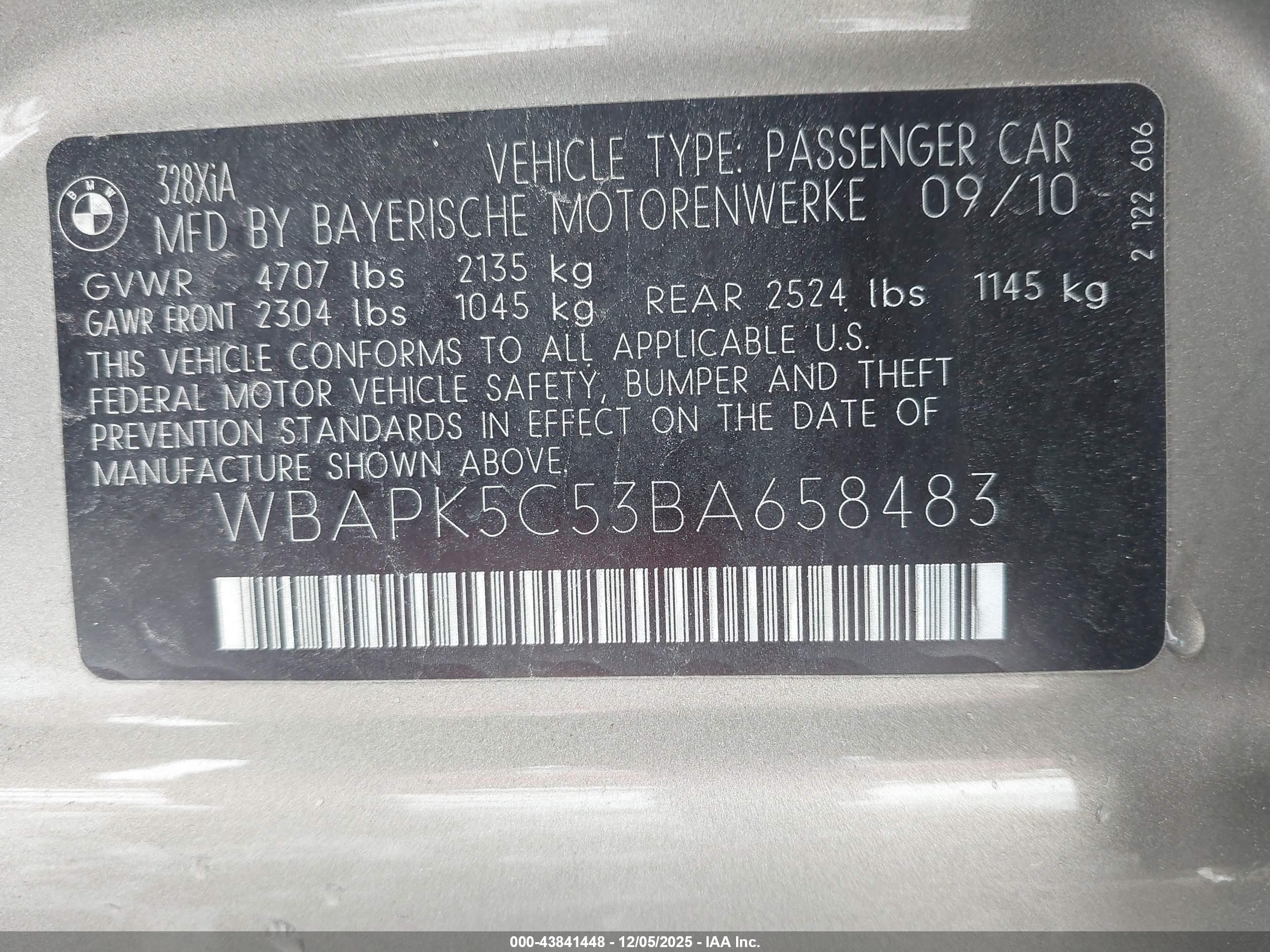 BMW 328I image 9