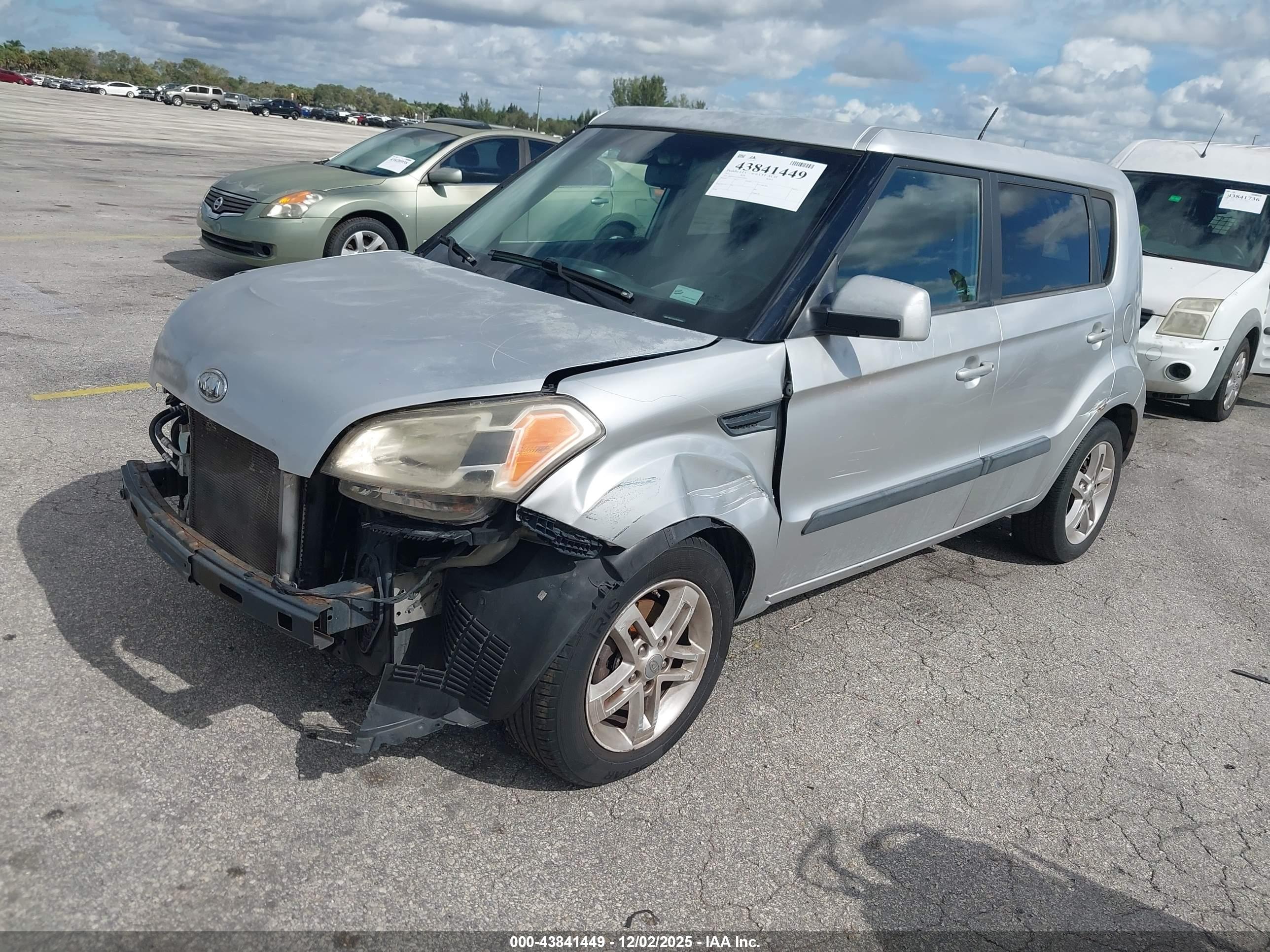 KIA SOUL image 2