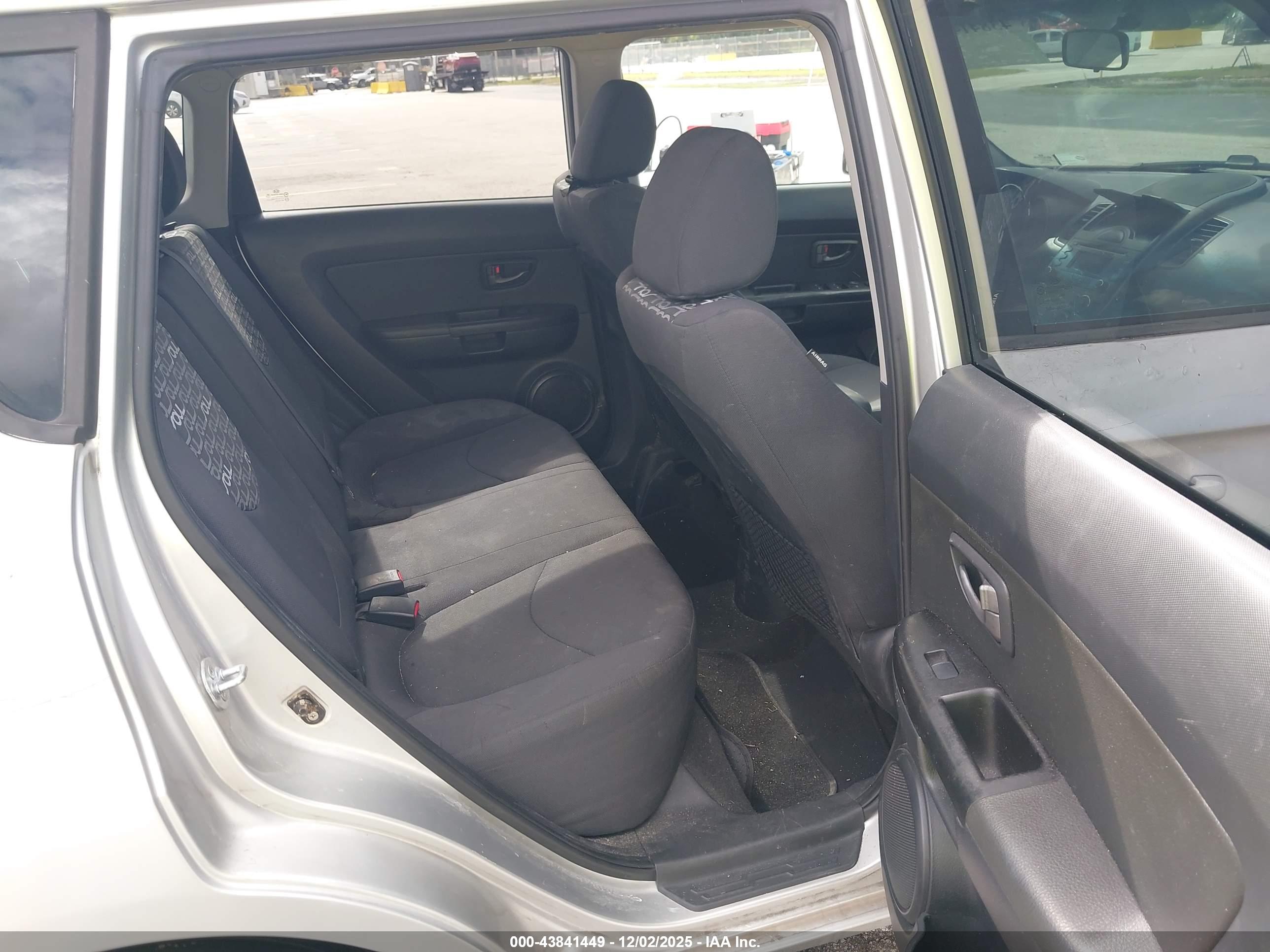 KIA SOUL image 8