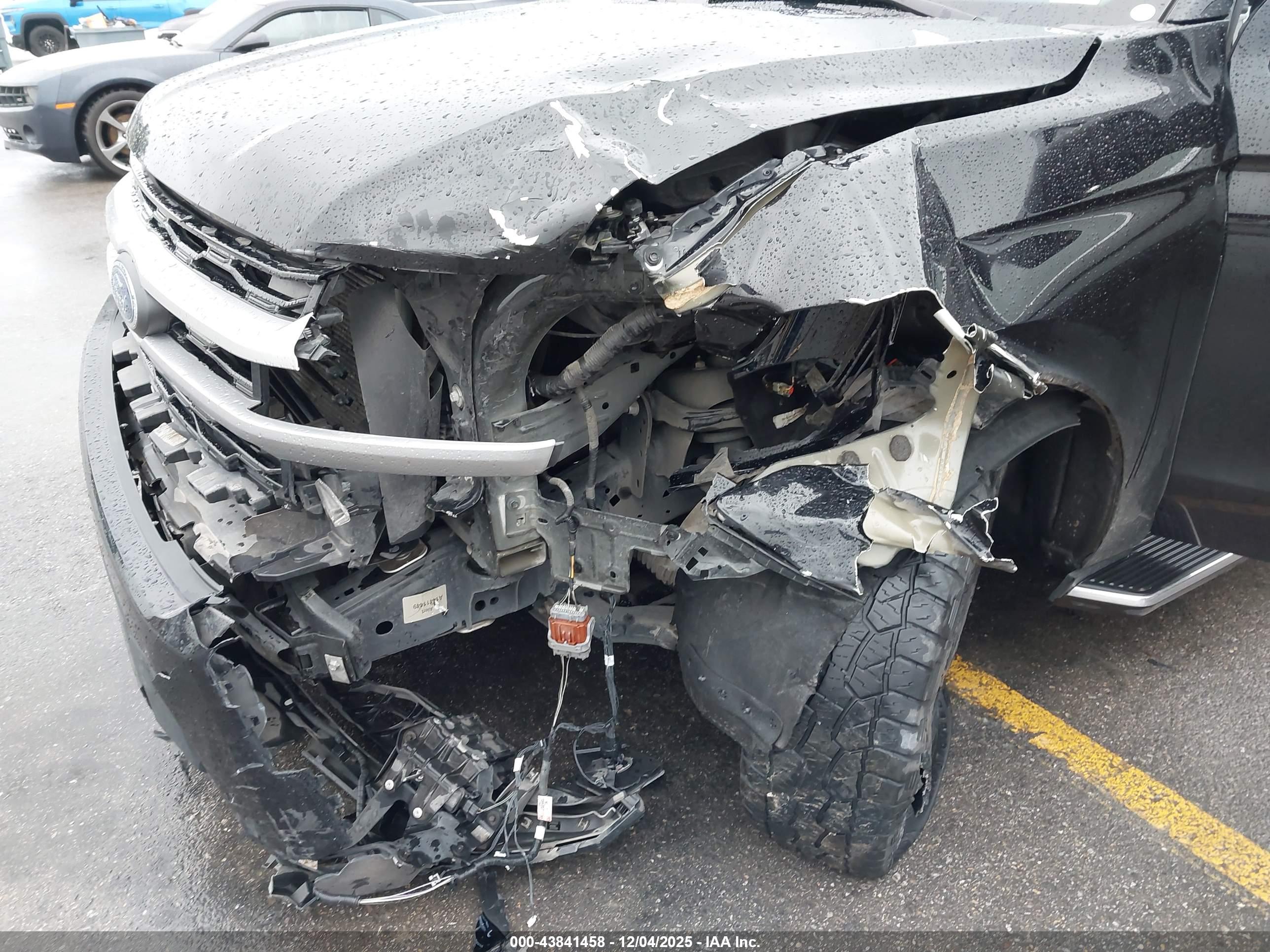 FORD EXPEDITION image 6