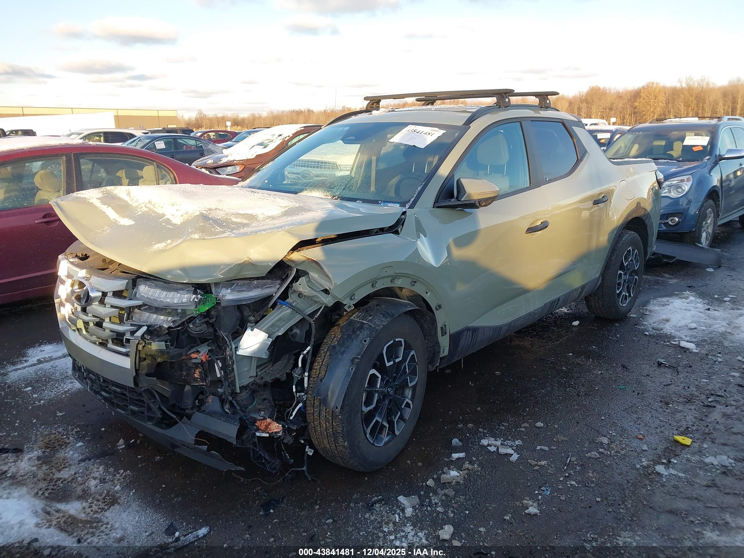 HYUNDAI SANTA image 2