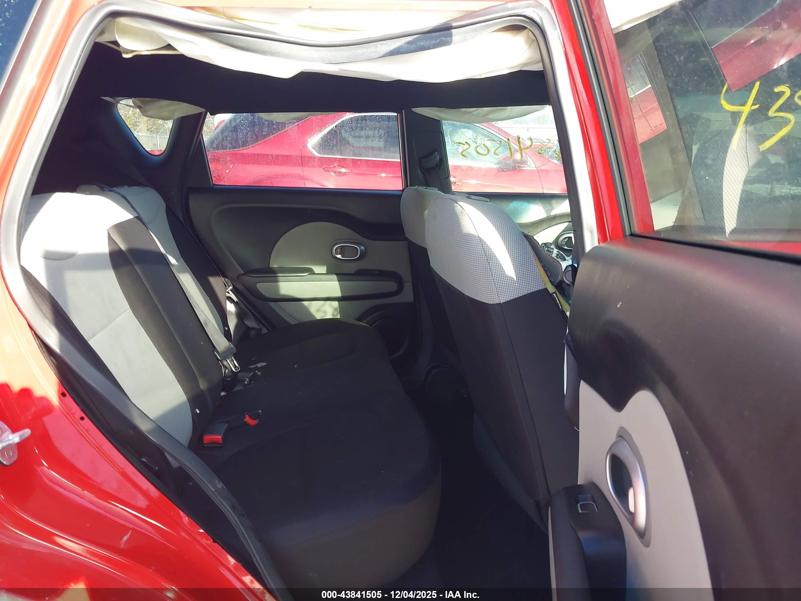 KIA SOUL image 8