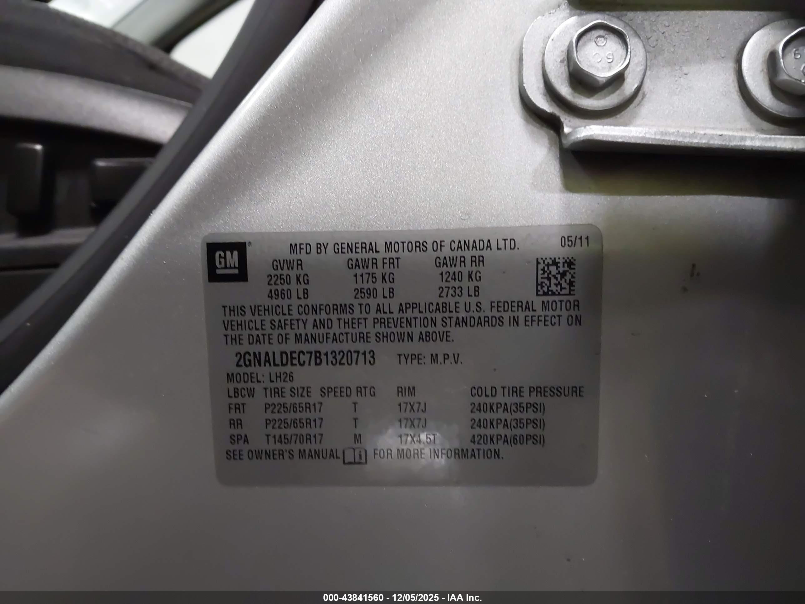 CHEVROLET EQUINOX image 9