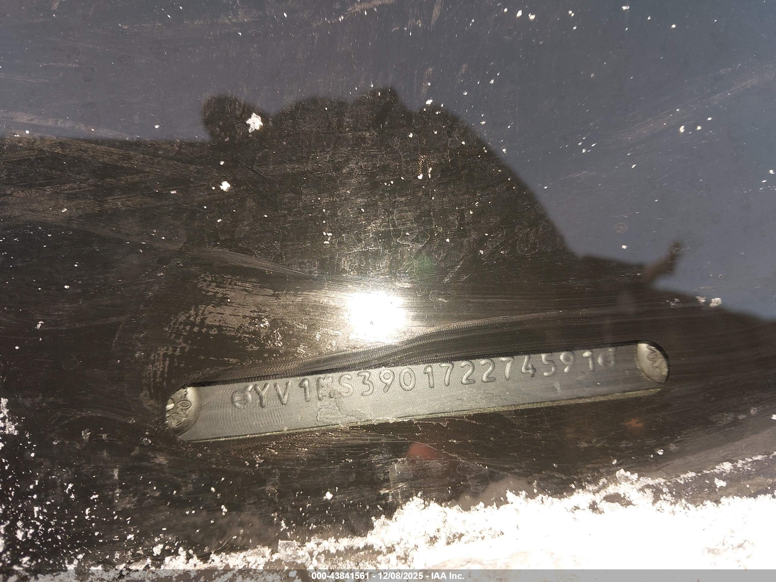 VOLVO S40 image 9