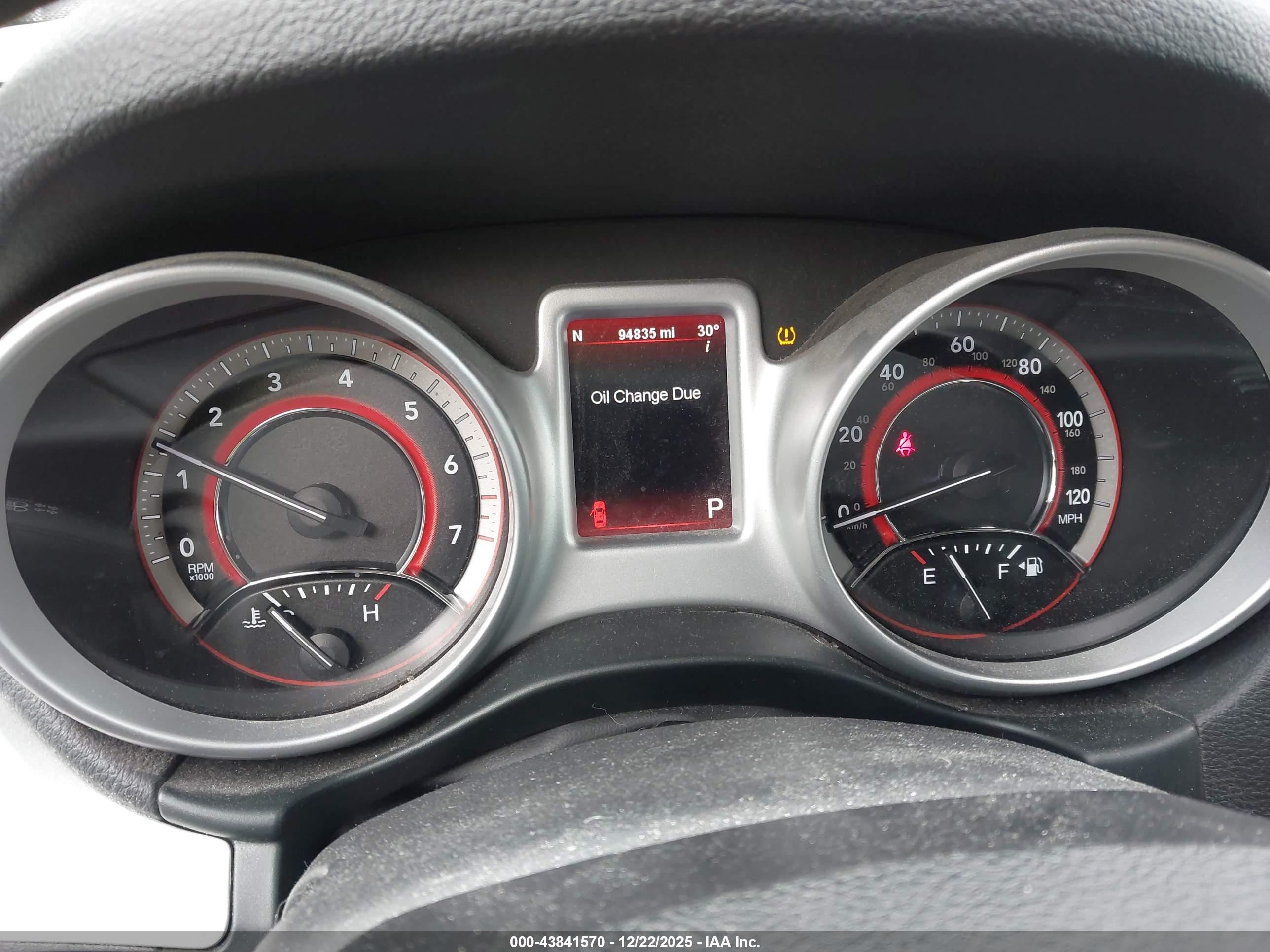 DODGE JOURNEY image 7