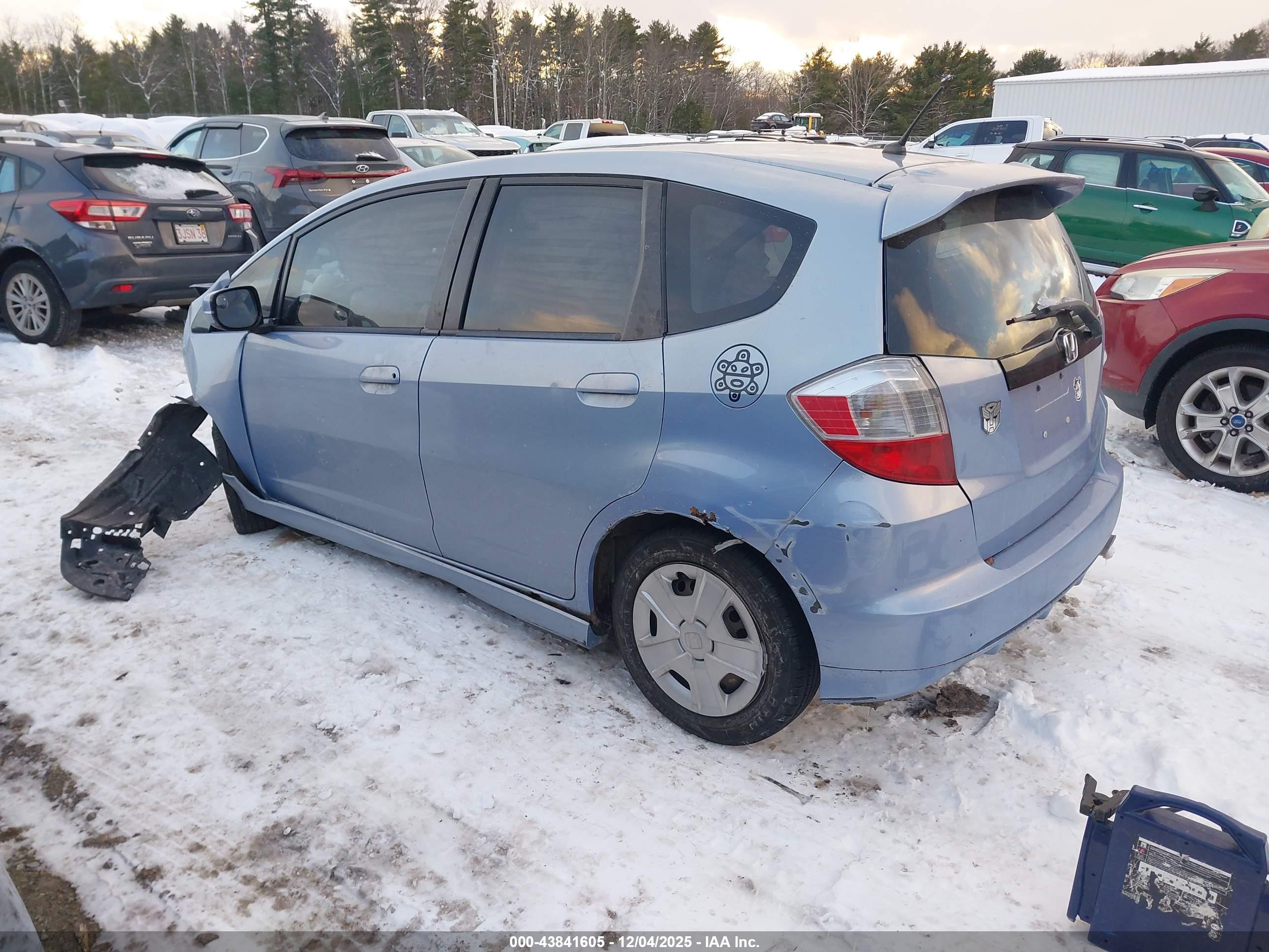HONDA FIT image 3