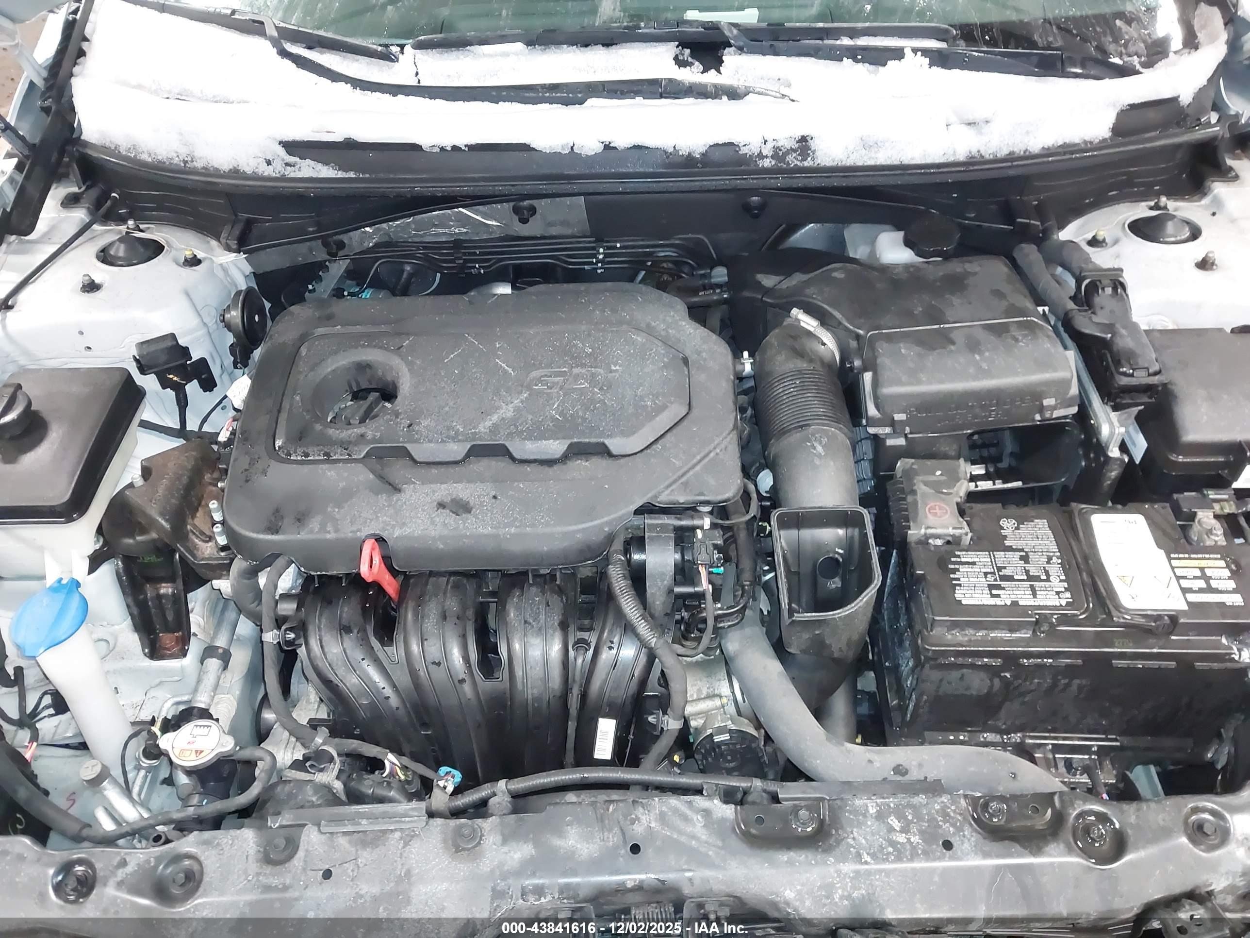 HYUNDAI SONATA image 10