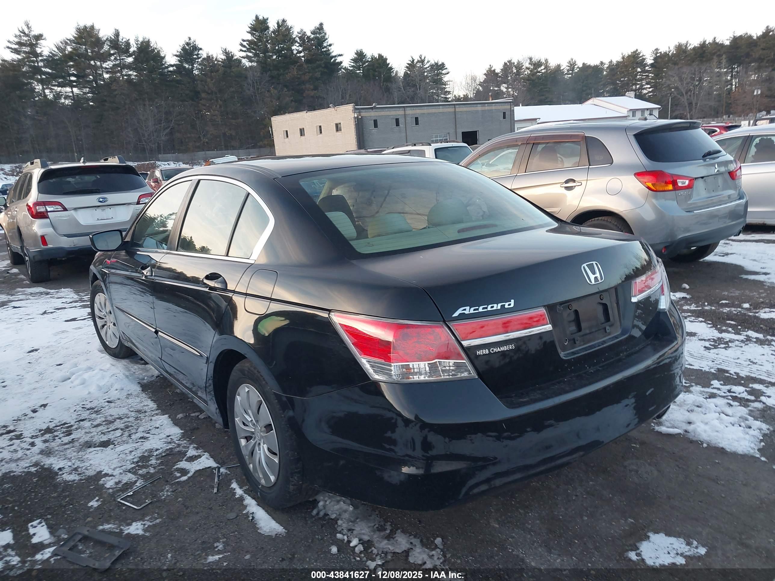HONDA ACCORD image 3