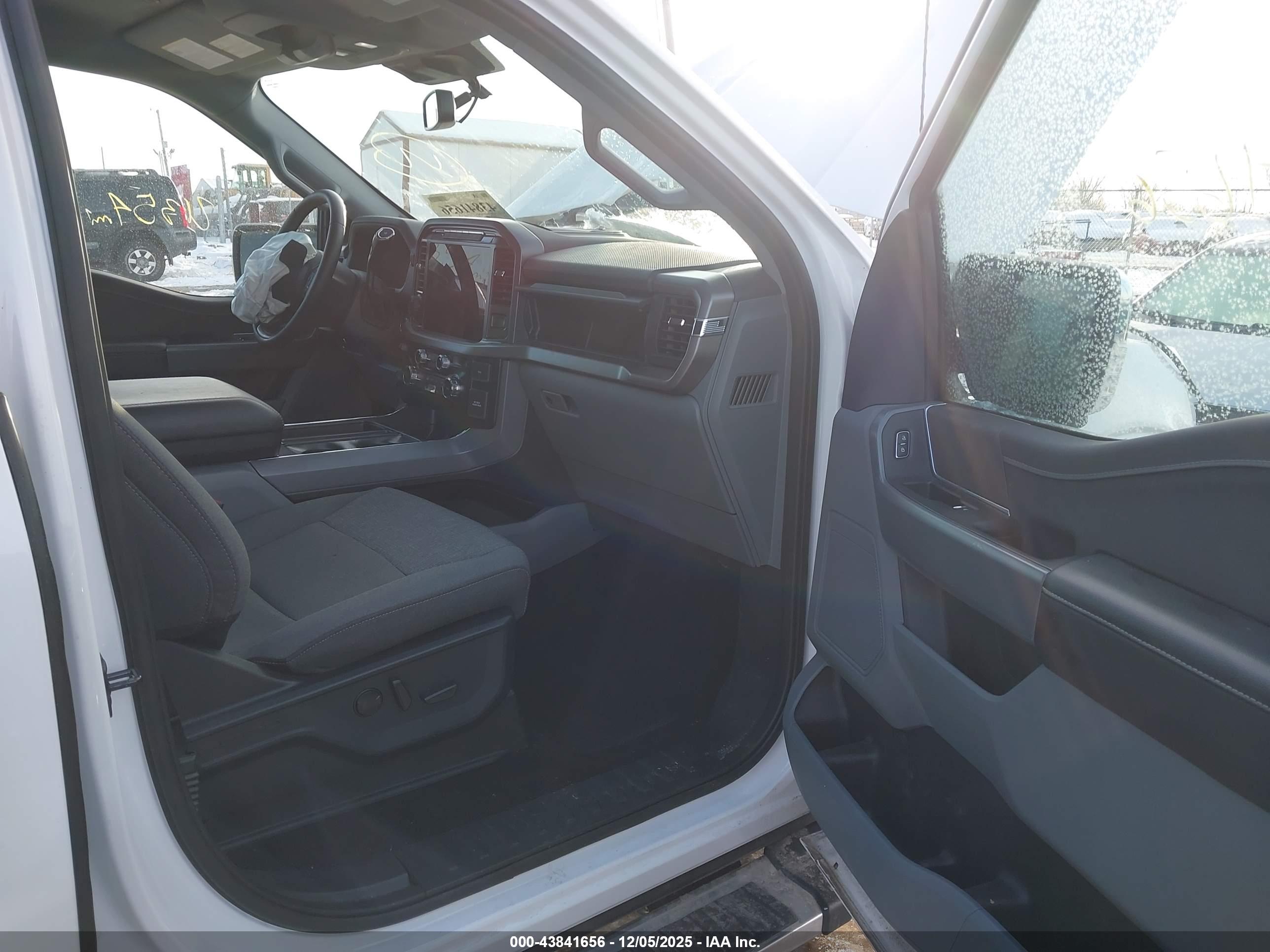 FORD F-150 image 5