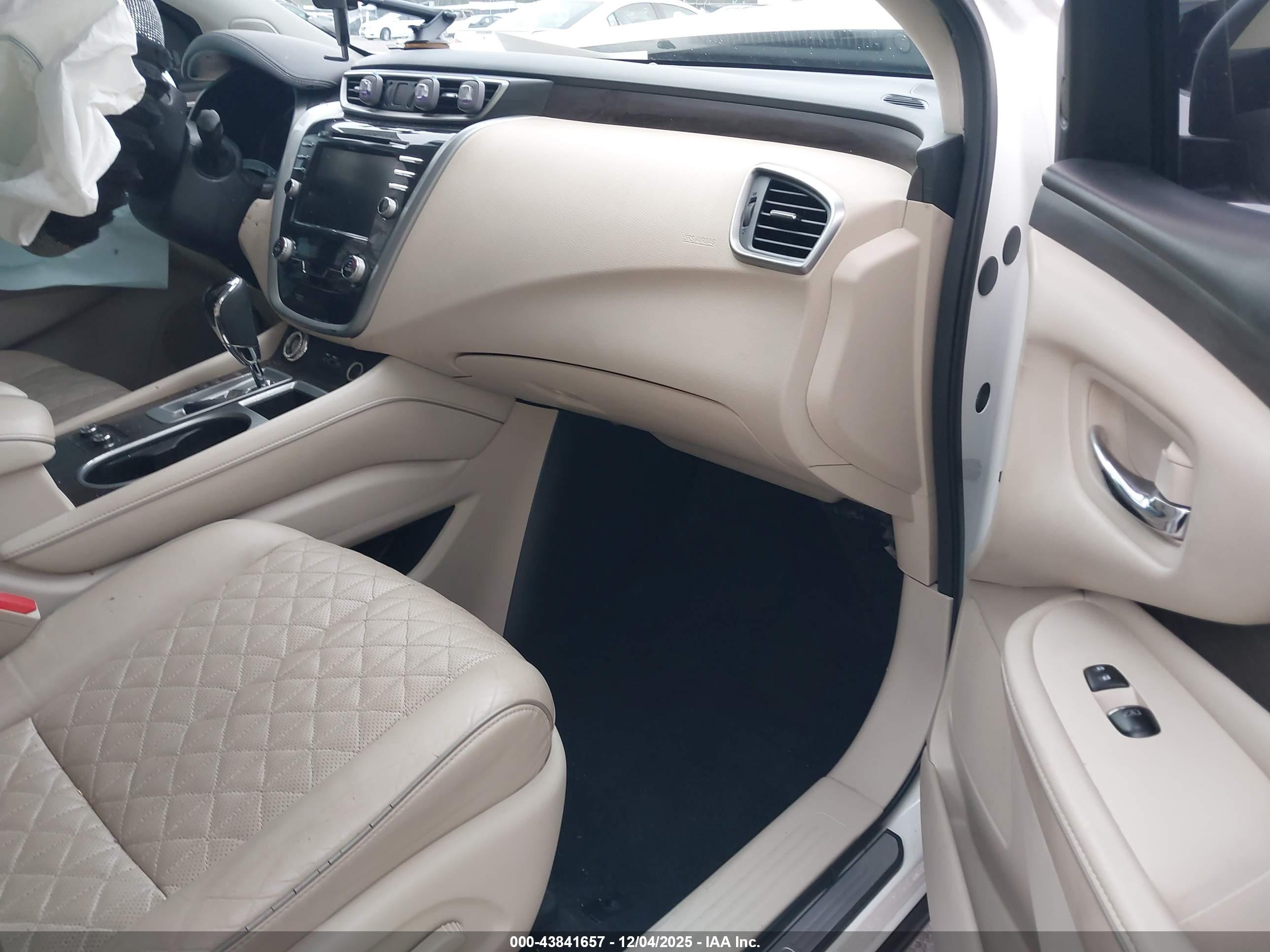 NISSAN MURANO image 5