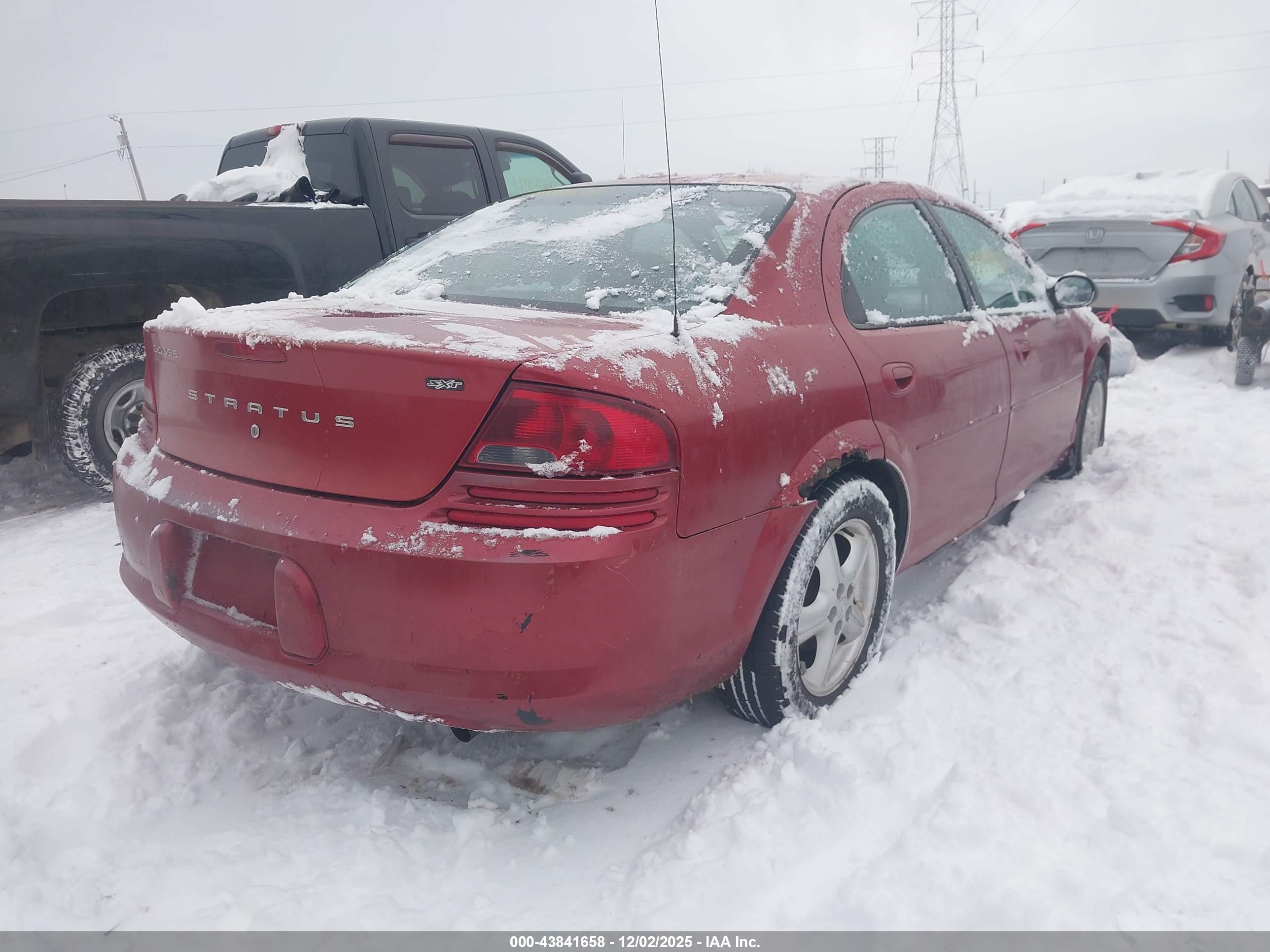 DODGE STRATUS image 4