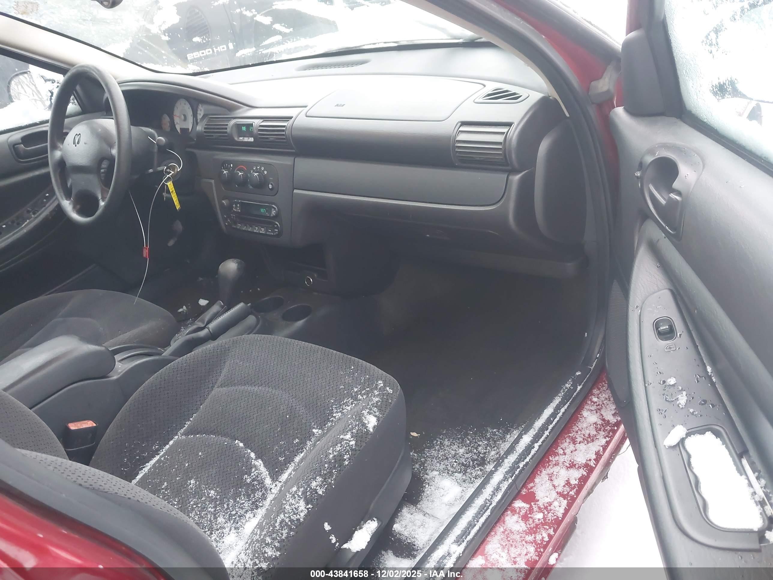 DODGE STRATUS image 5