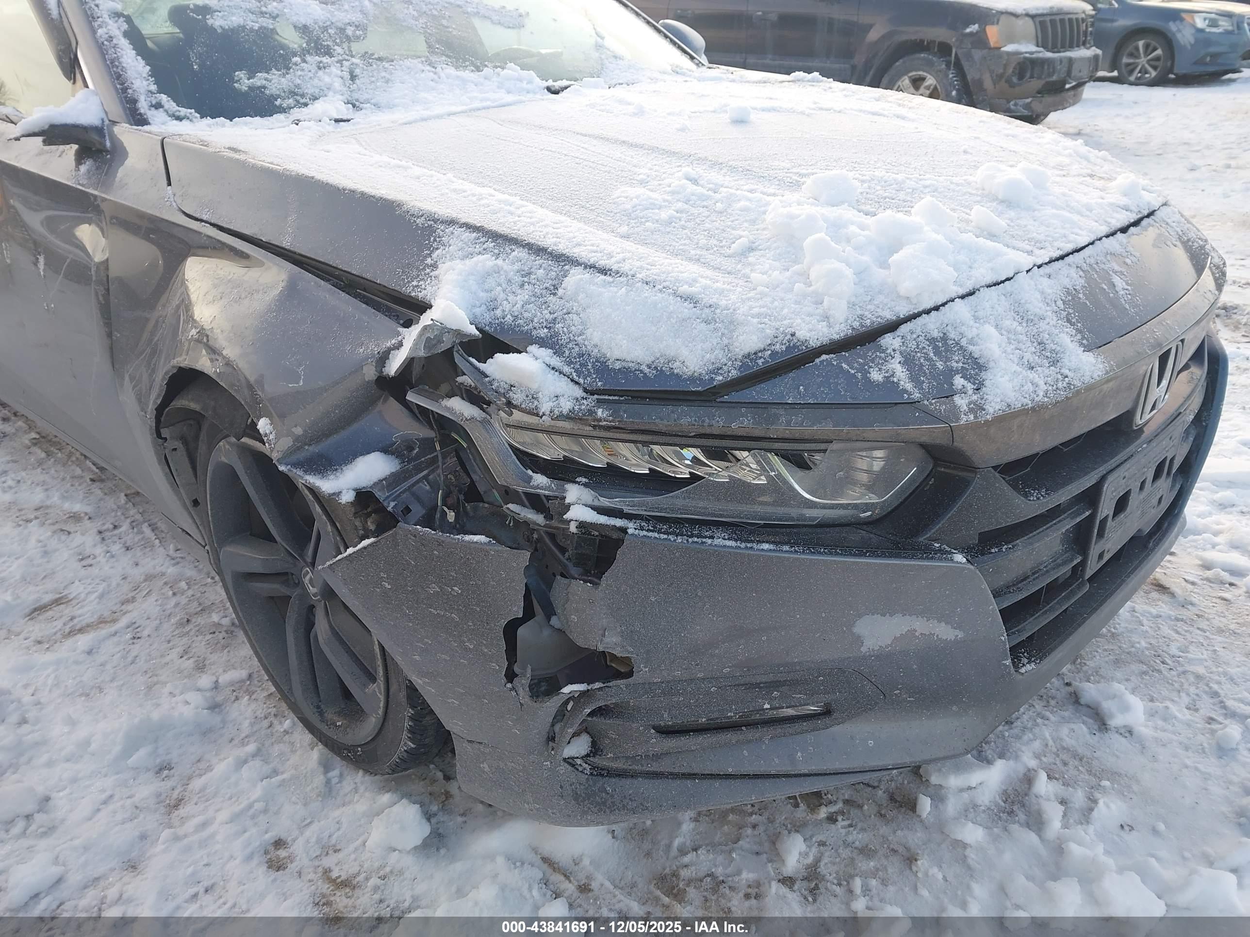 HONDA ACCORD image 6