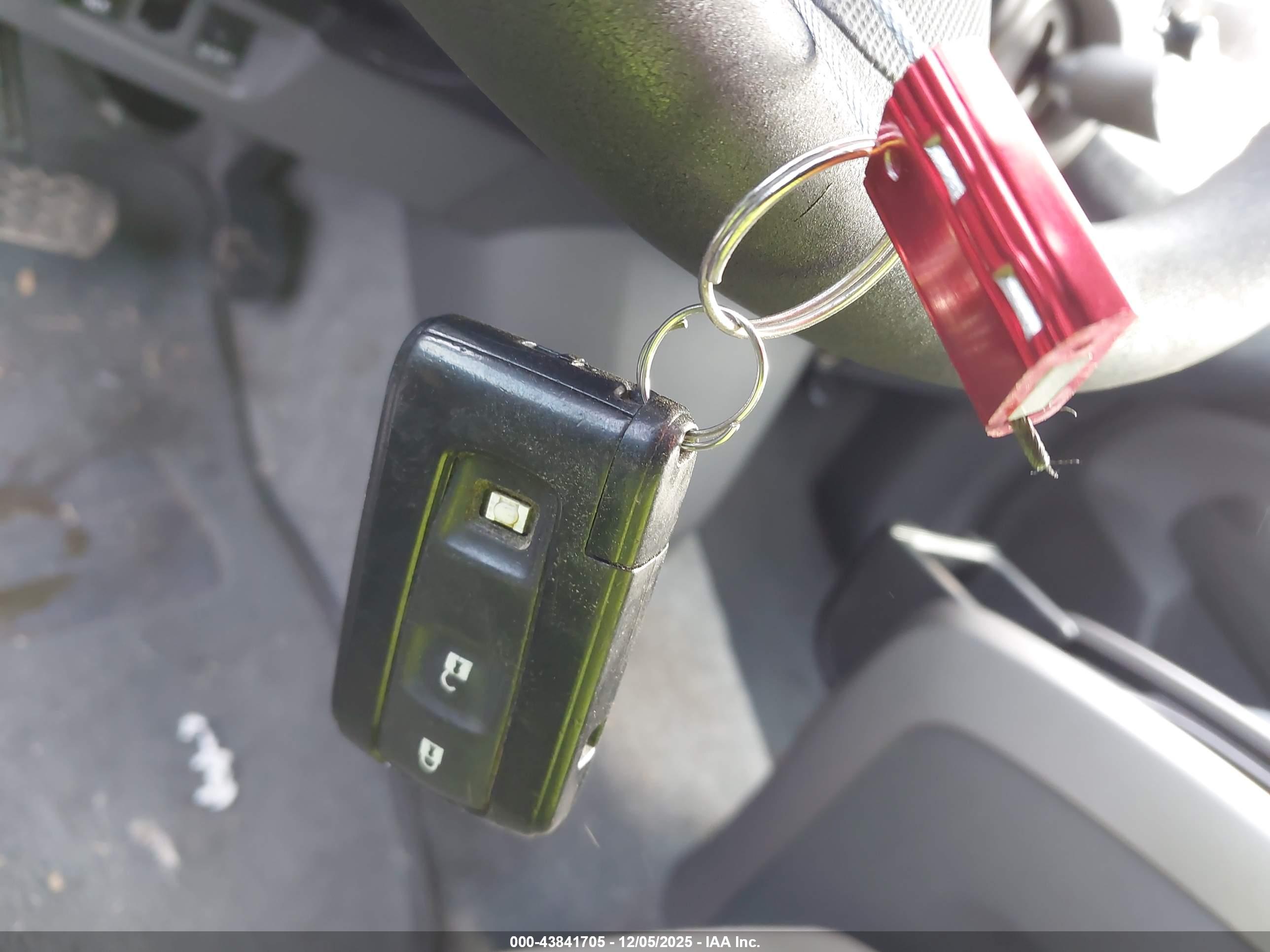 TOYOTA PRIUS image 11