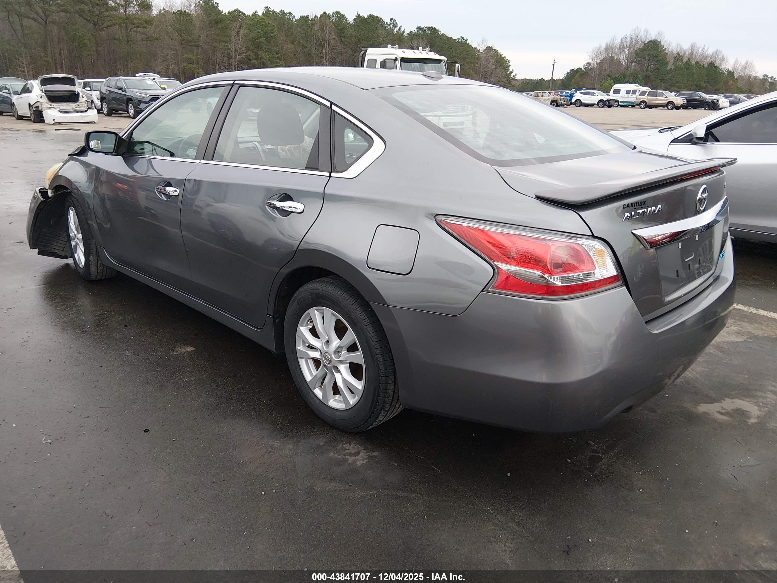 NISSAN ALTIMA image 3