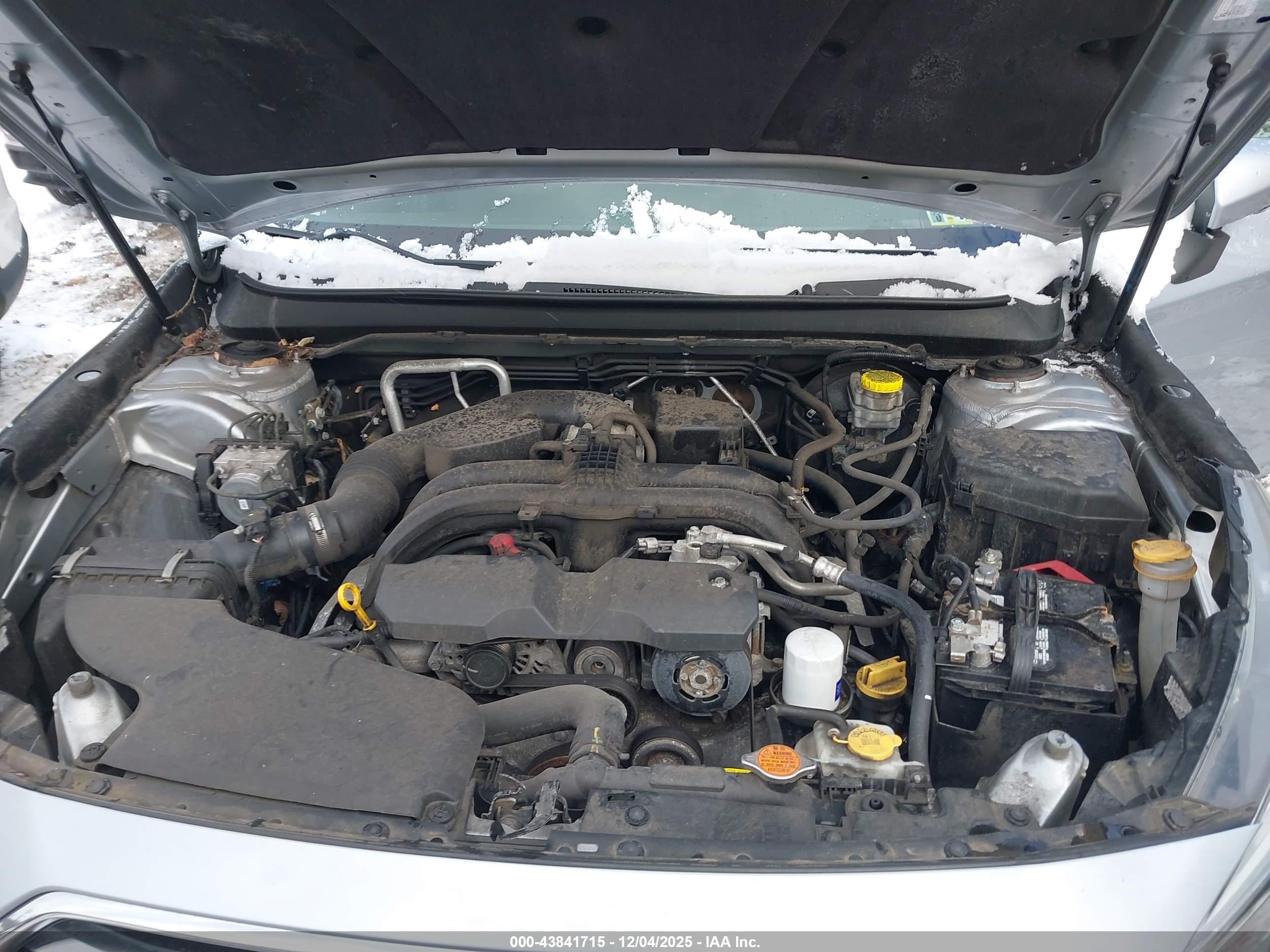 SUBARU LEGACY image 10