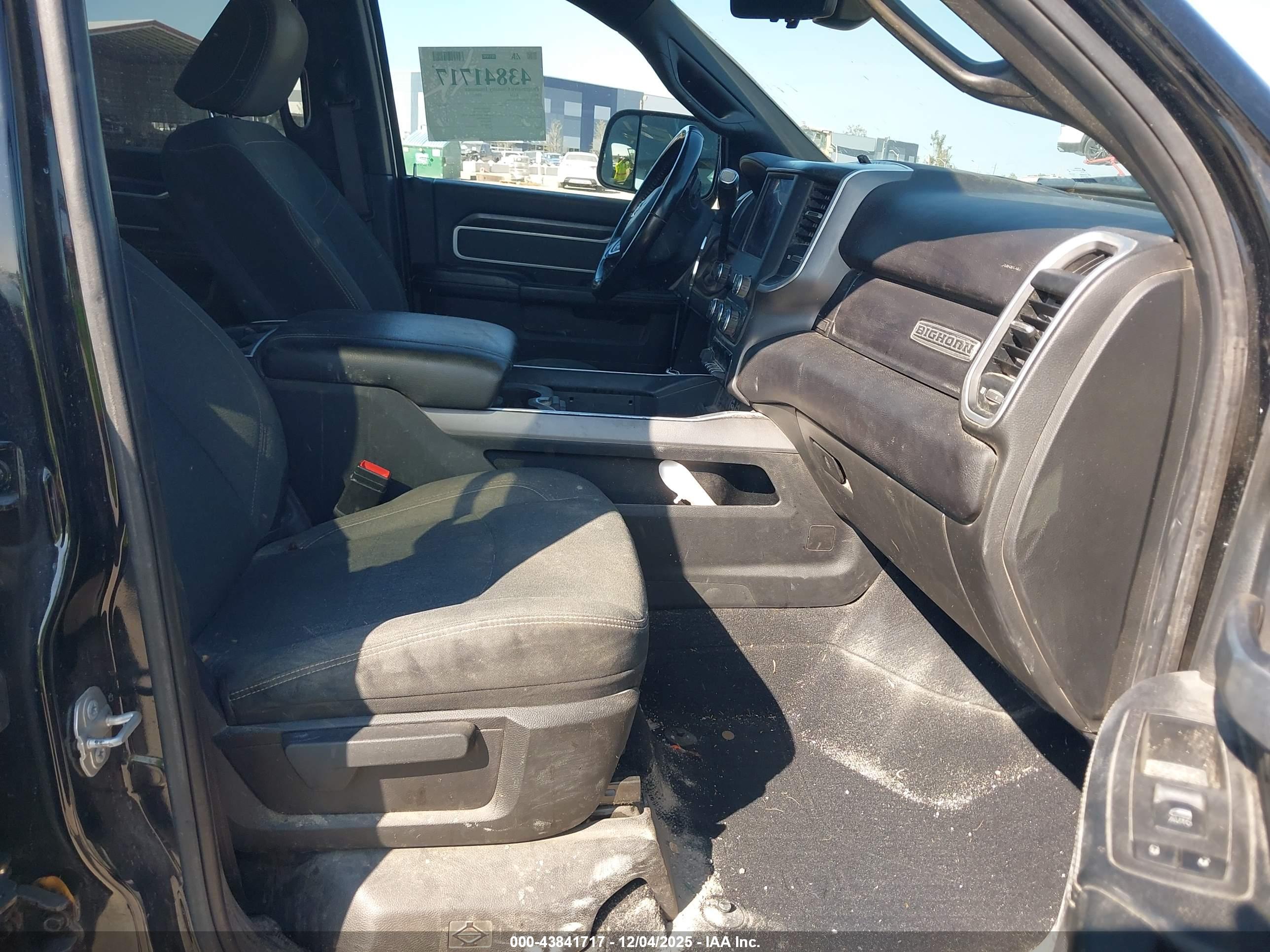 RAM 3500 image 5