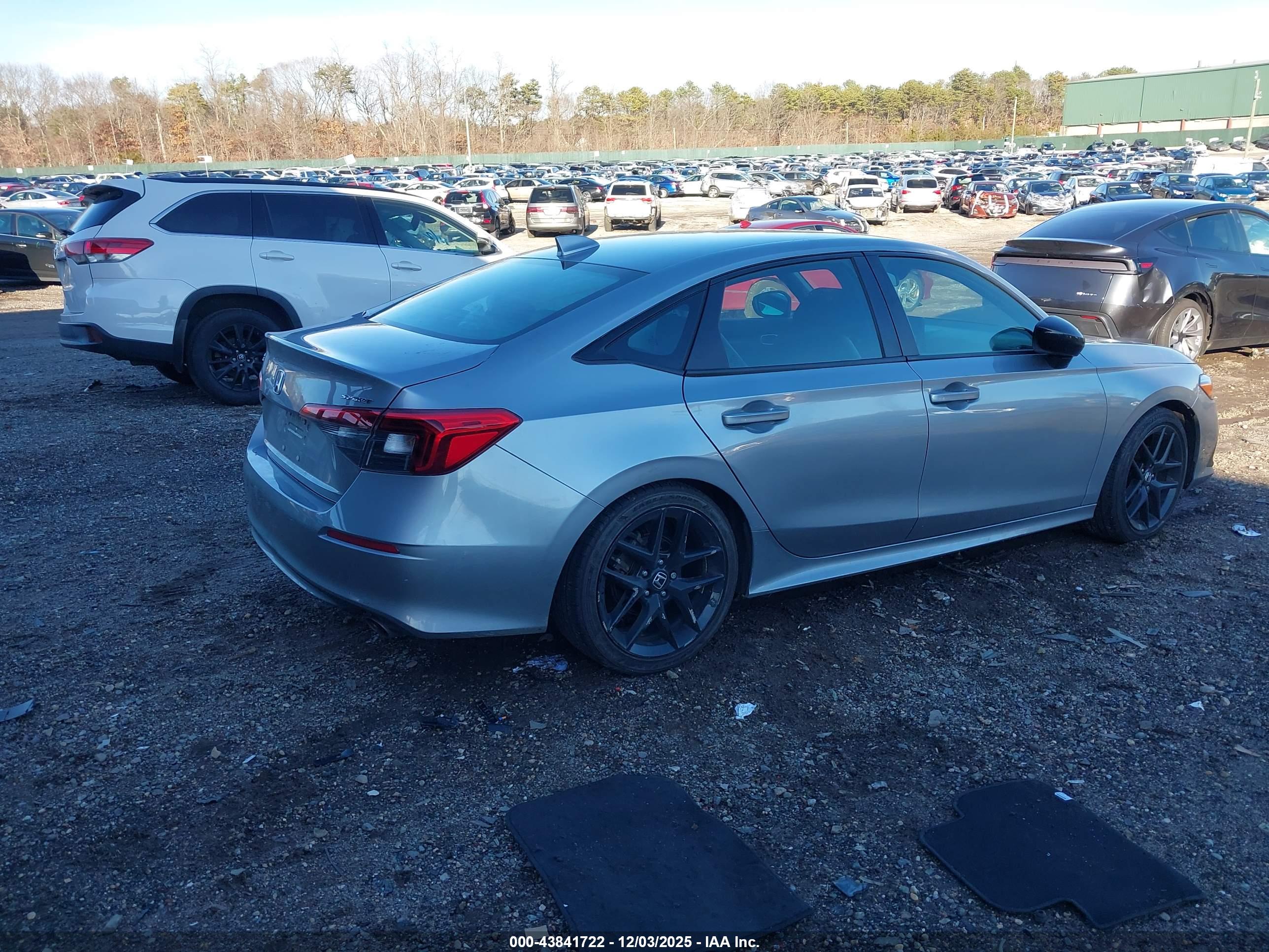 HONDA CIVIC image 4