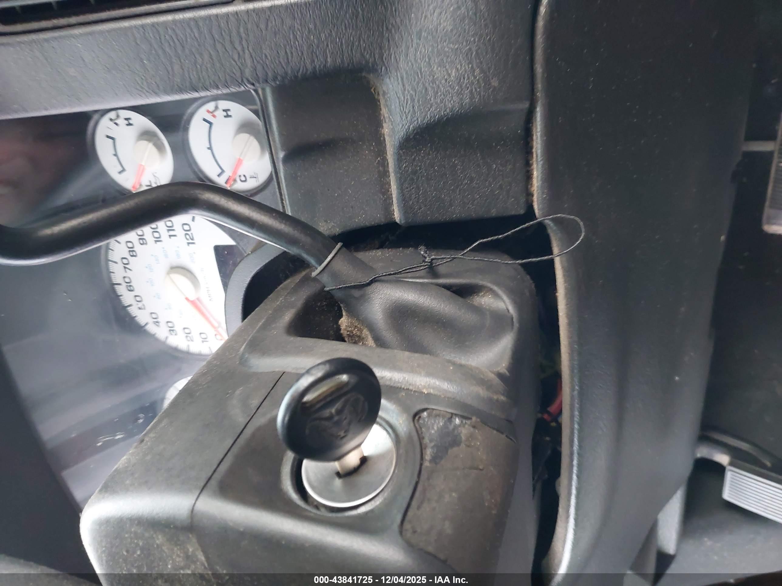 DODGE RAM image 11