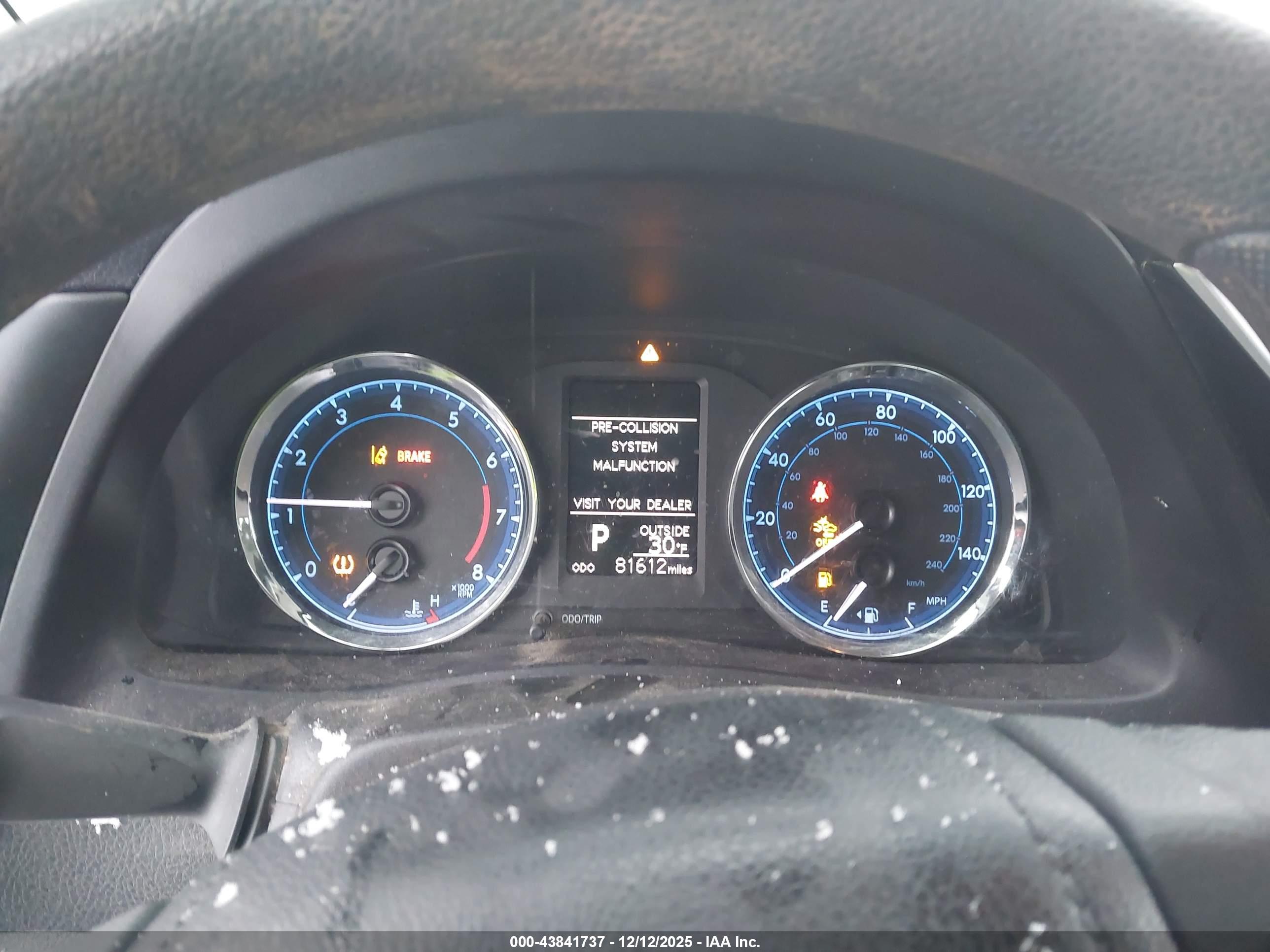 TOYOTA COROLLA image 7