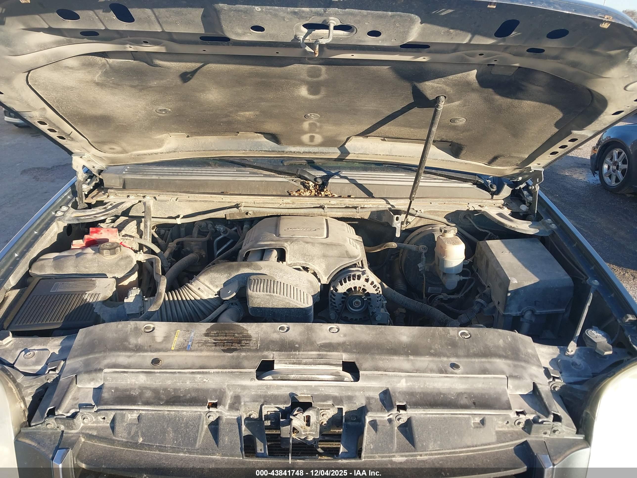GMC YUKON image 10