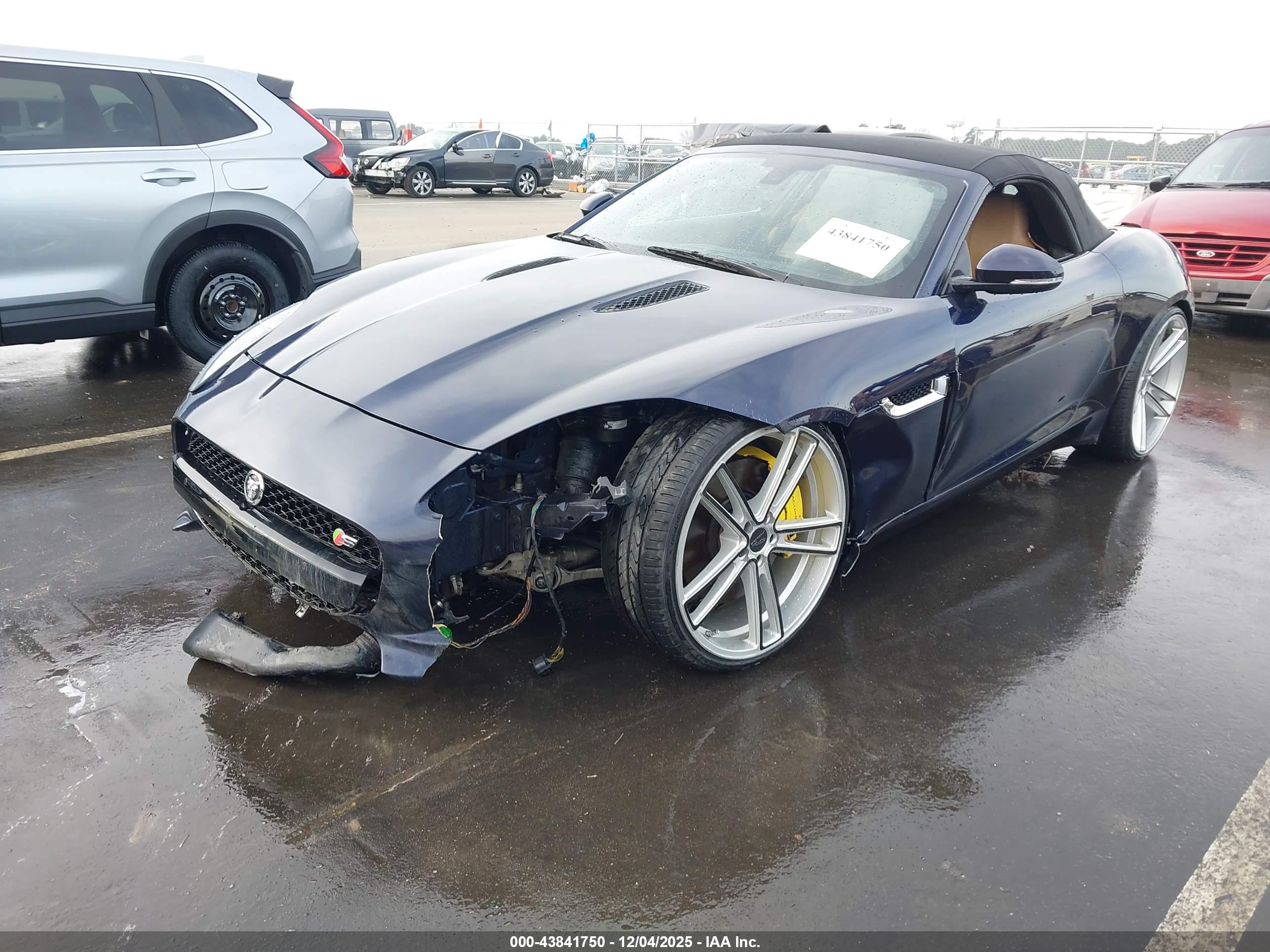 JAGUAR F-TYPE image 2