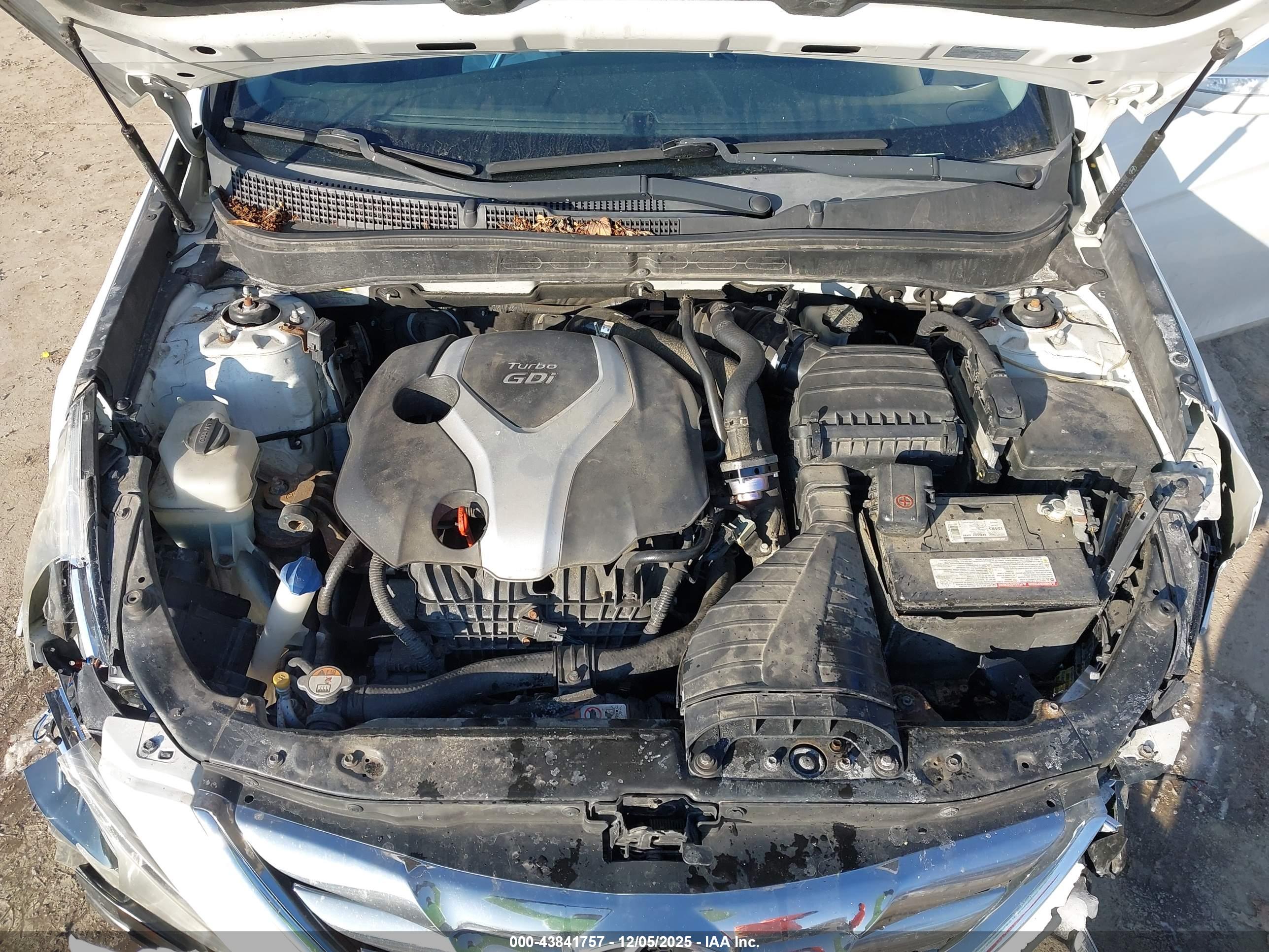 HYUNDAI SONATA image 10