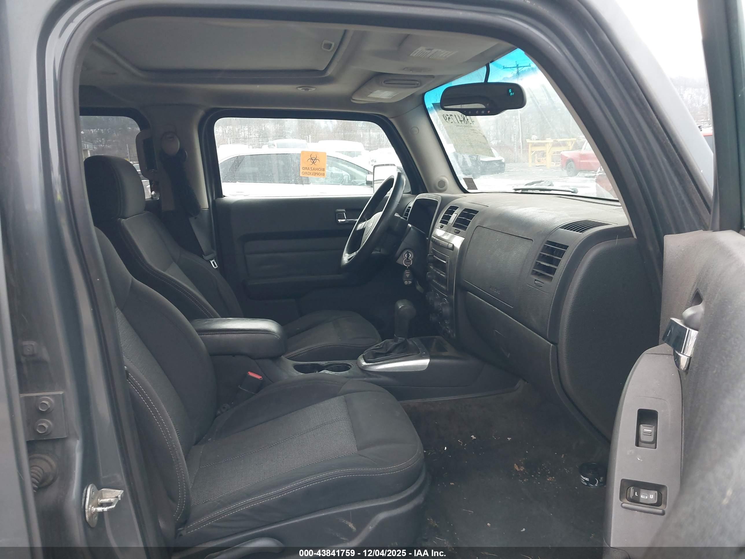 HUMMER H3 image 5