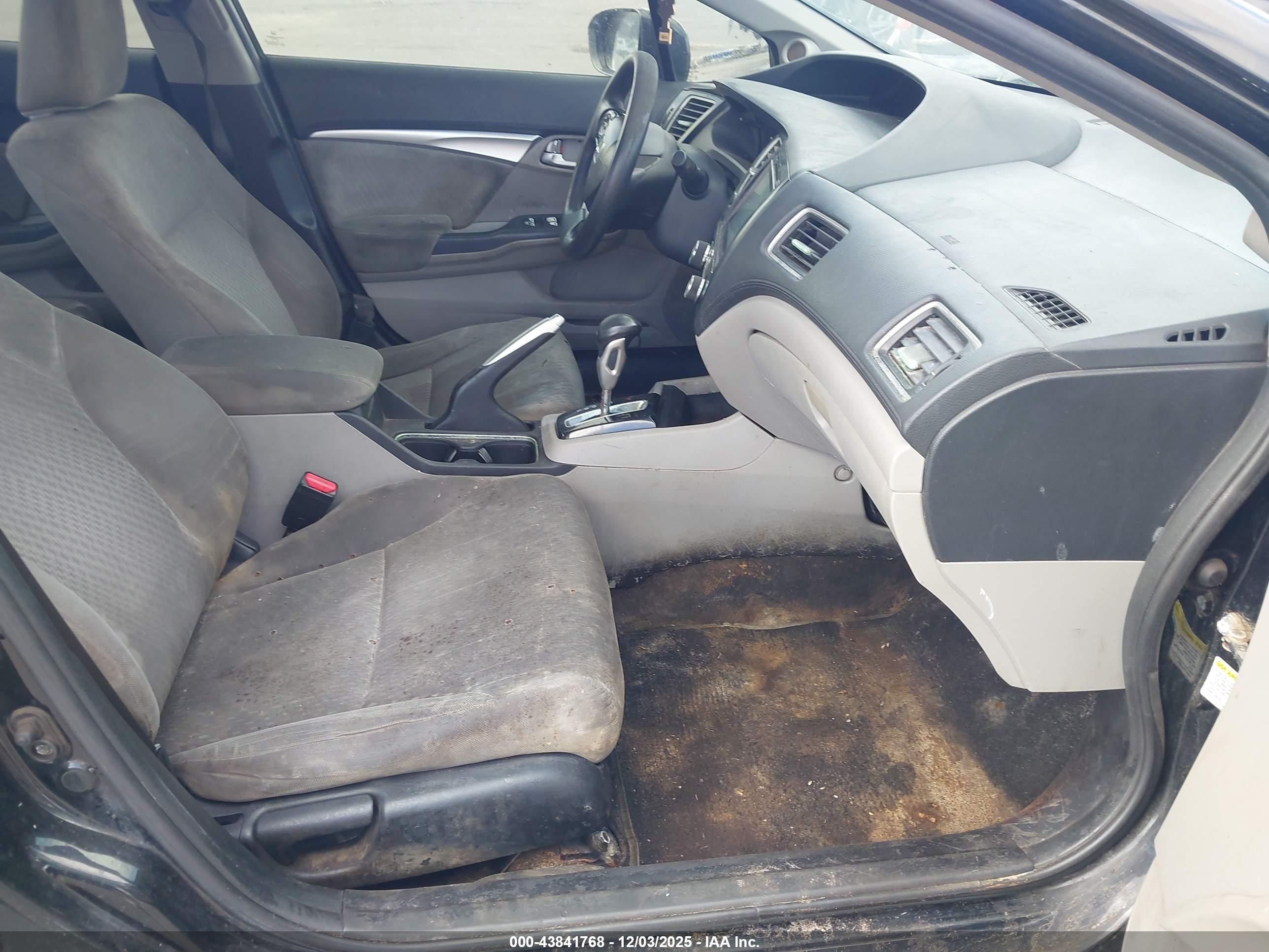 HONDA CIVIC image 5
