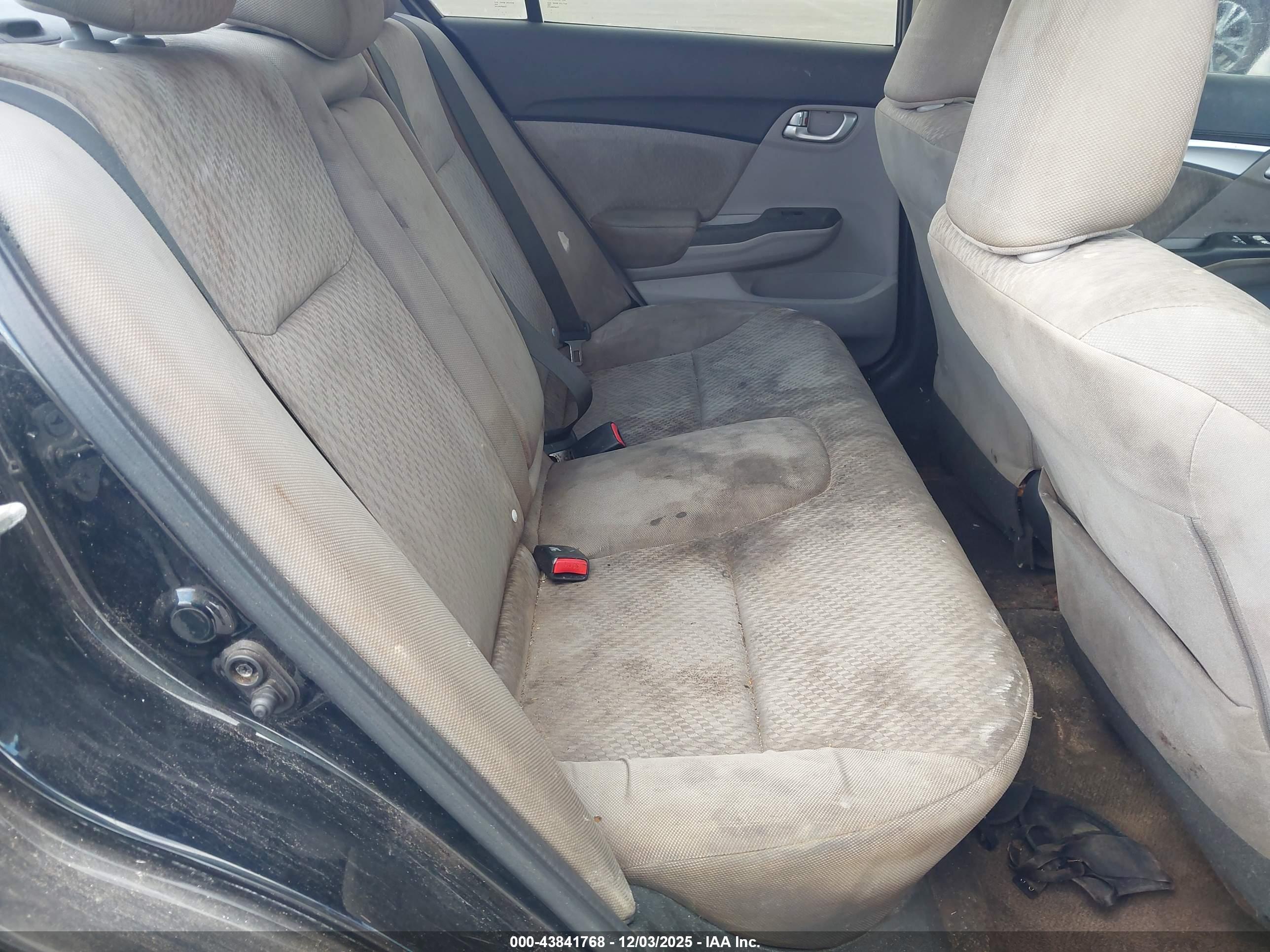 HONDA CIVIC image 8