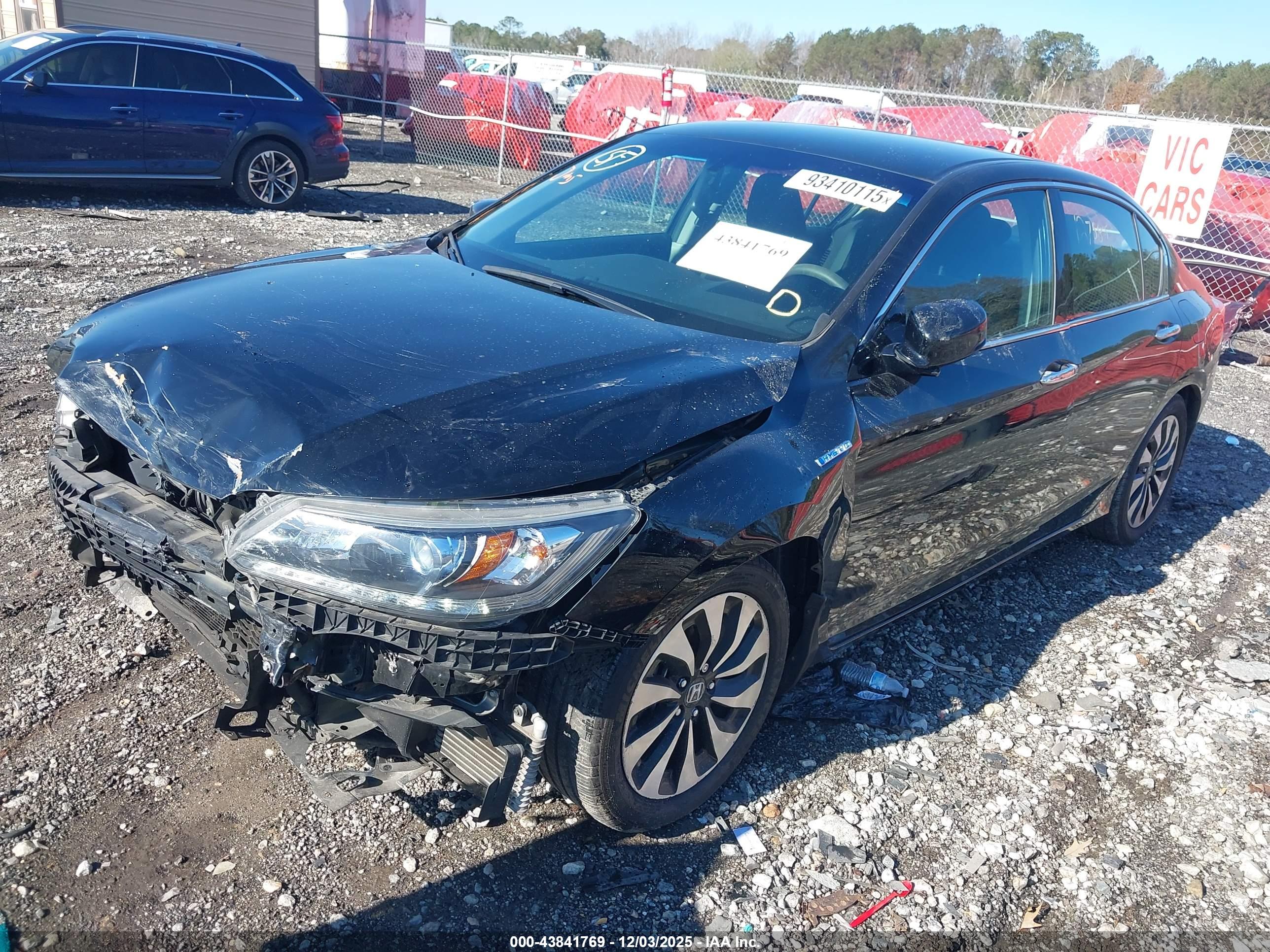 HONDA ACCORD image 2