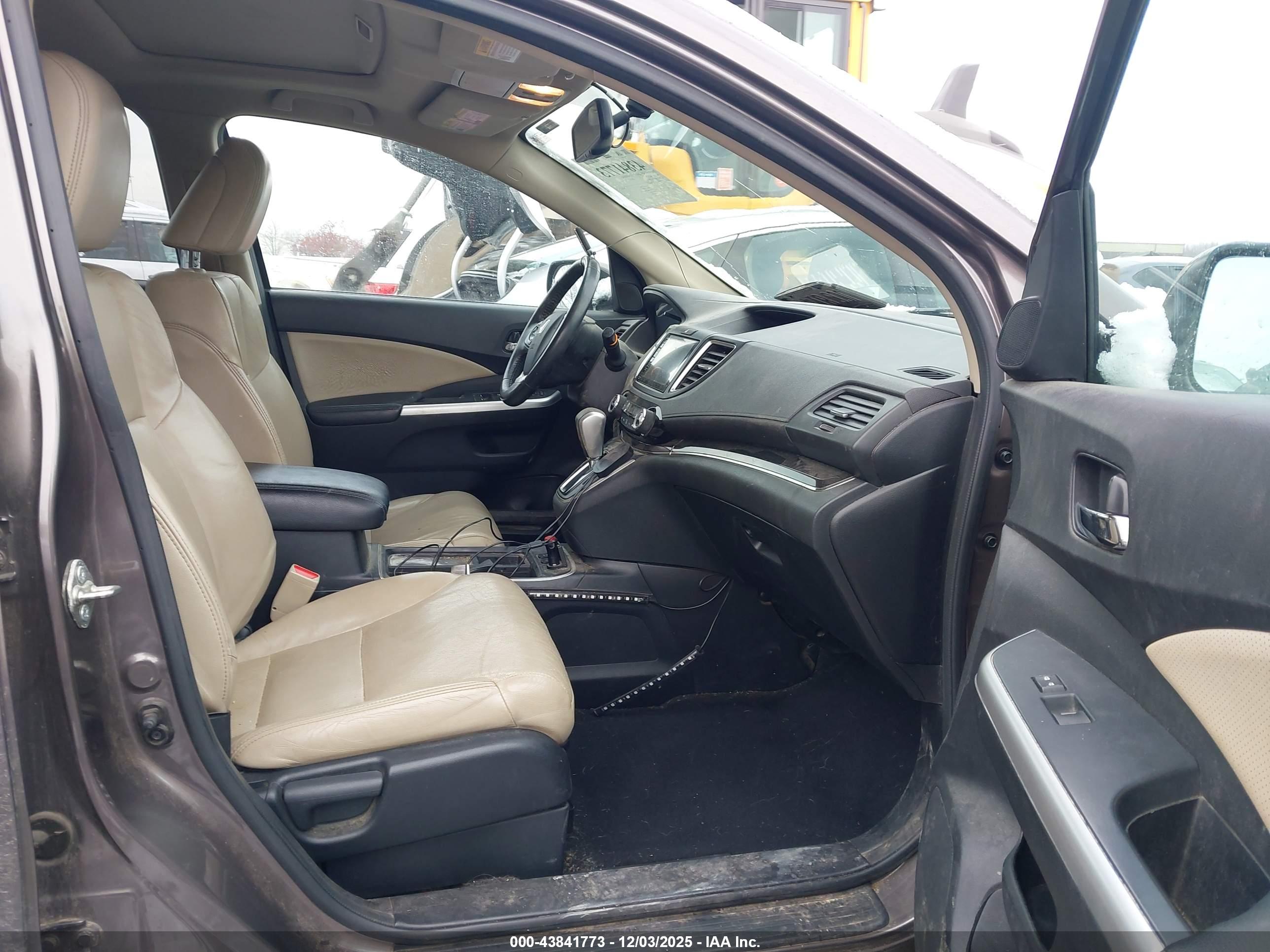 HONDA CR-V image 5