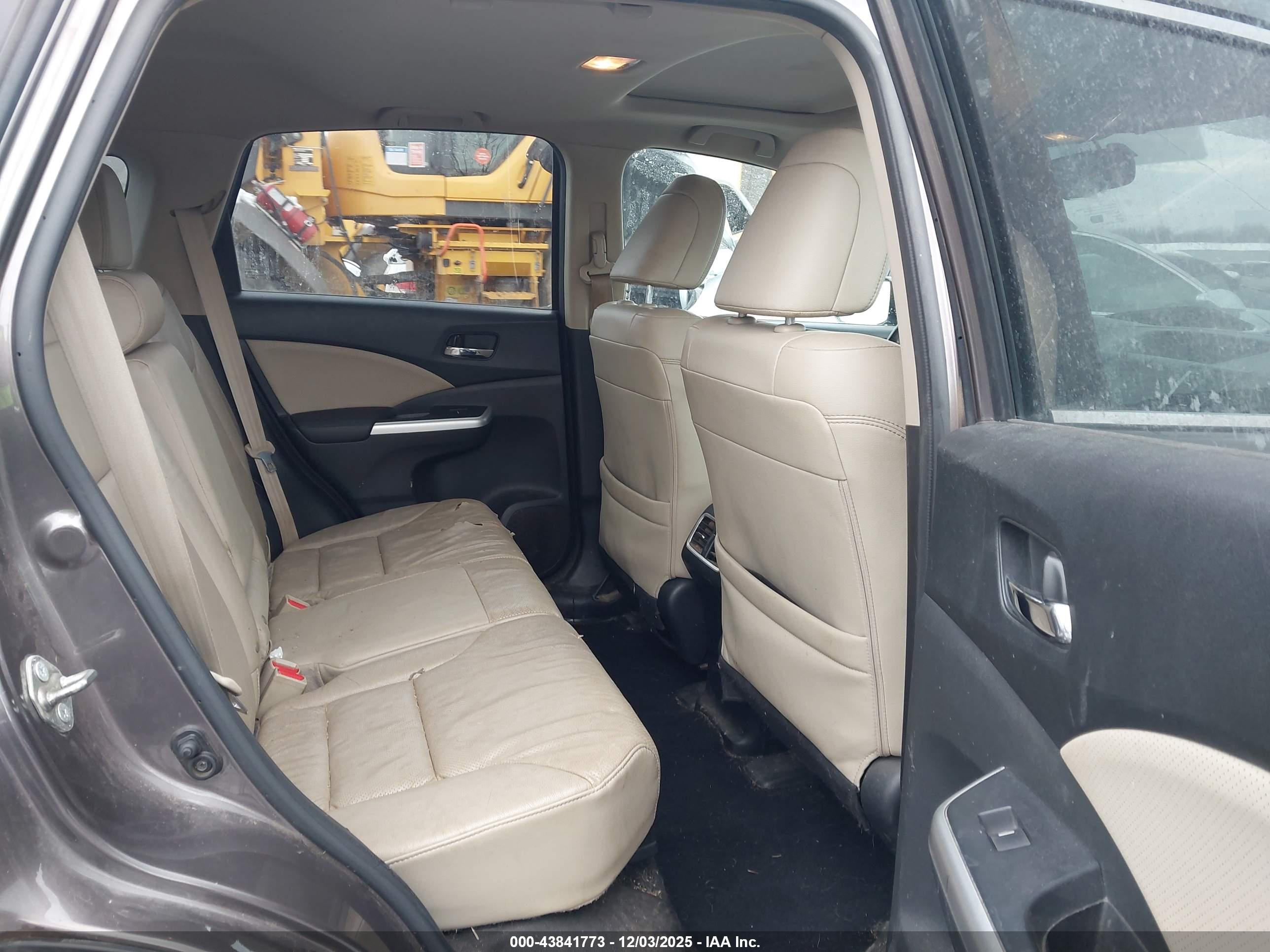 HONDA CR-V image 8