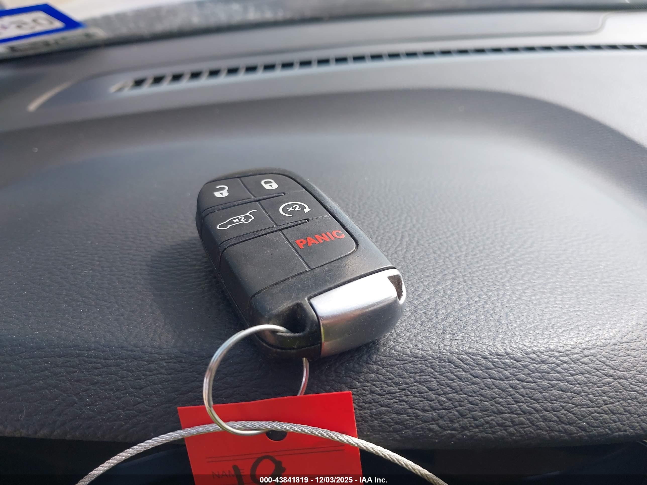 JEEP GRAND image 11