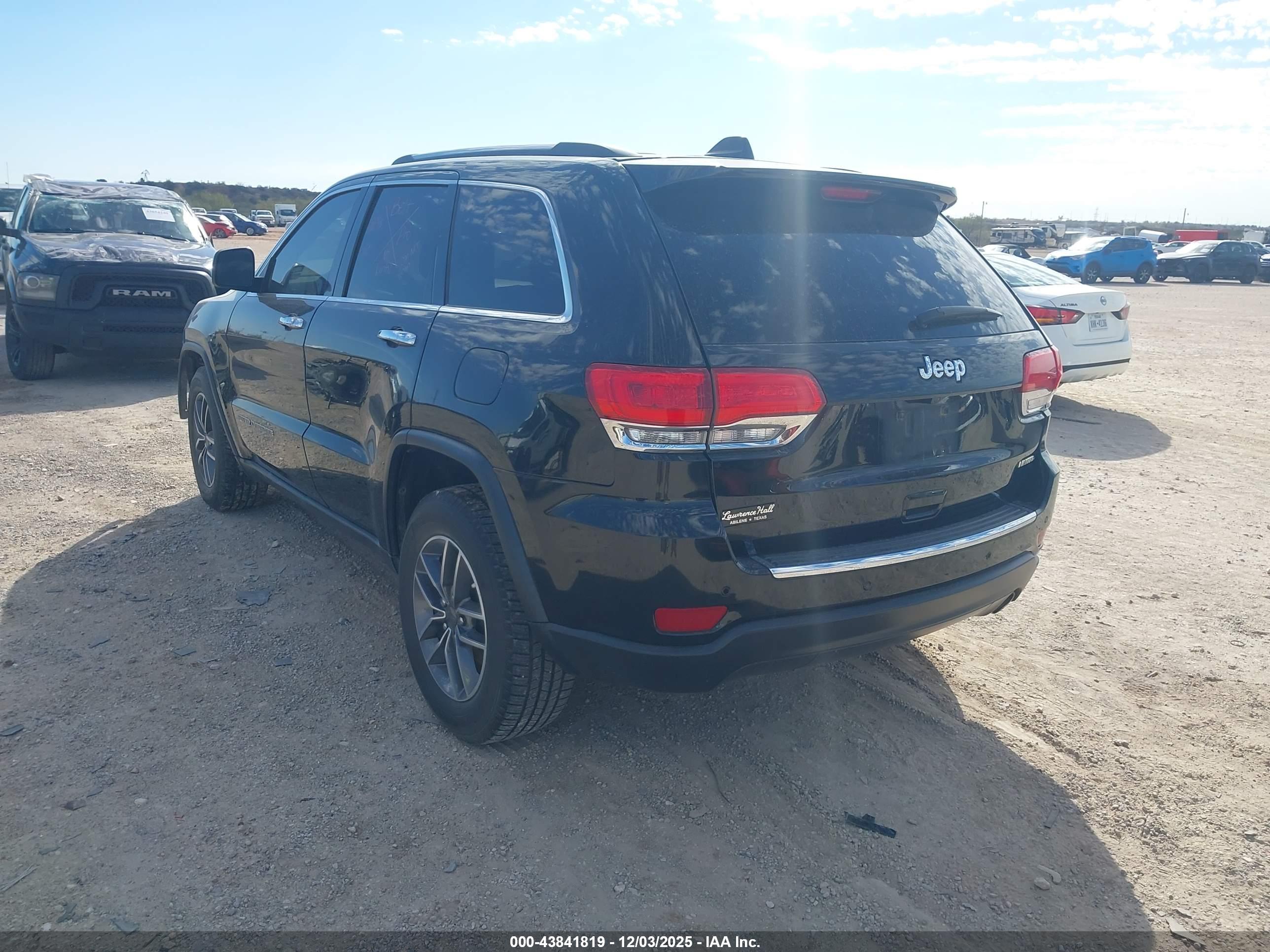 JEEP GRAND image 3