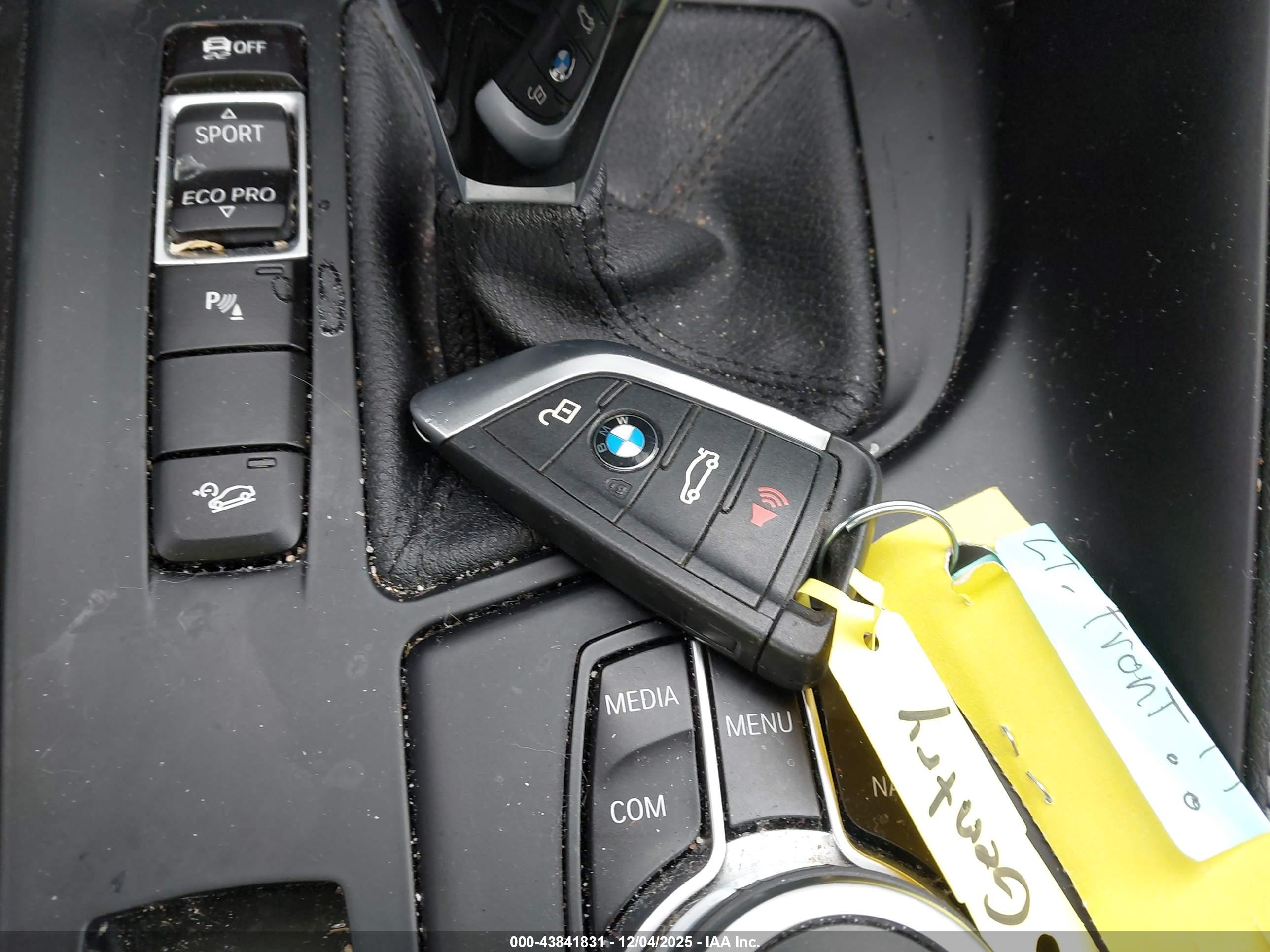 BMW X1 image 11