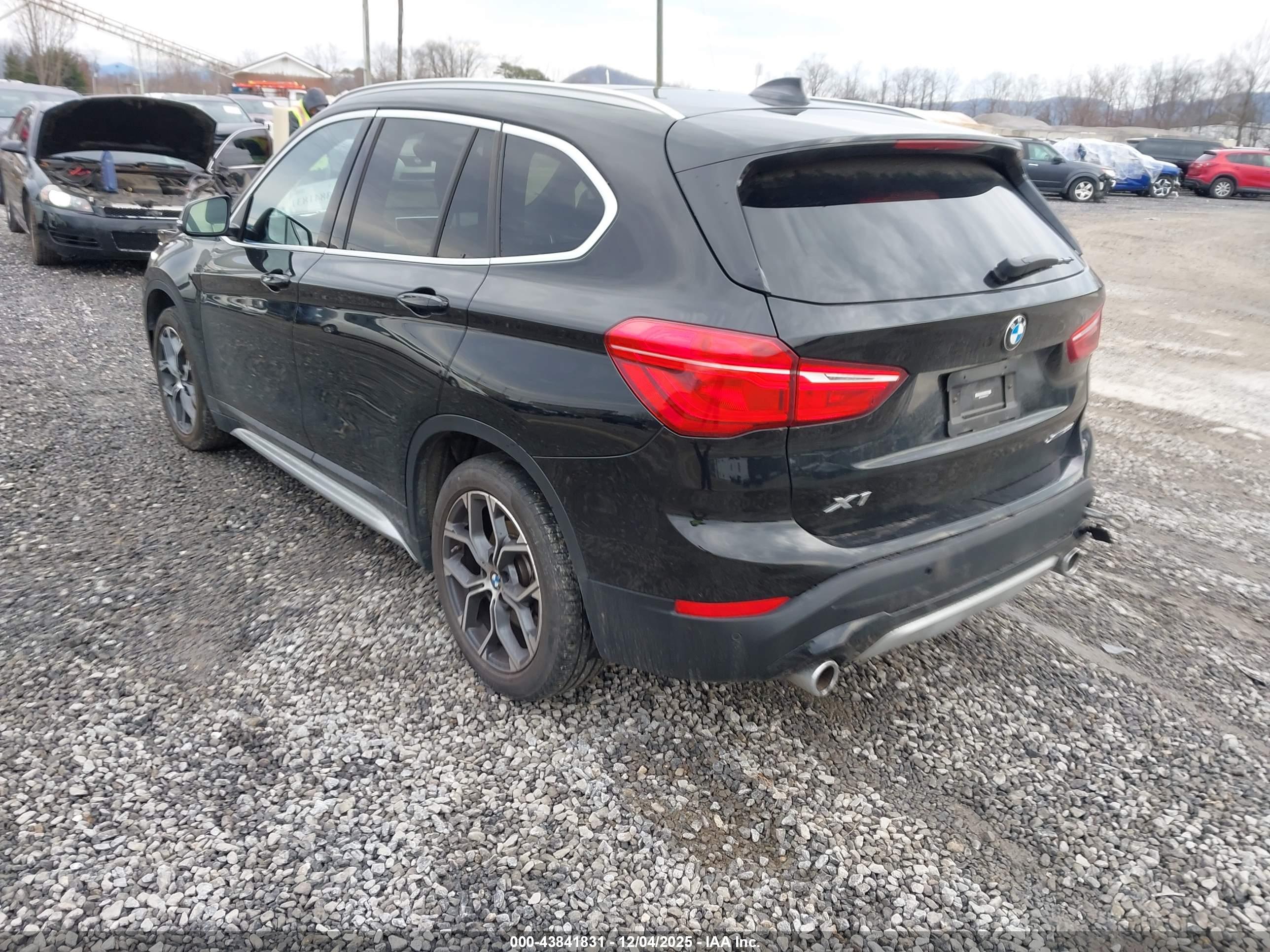 BMW X1 image 3
