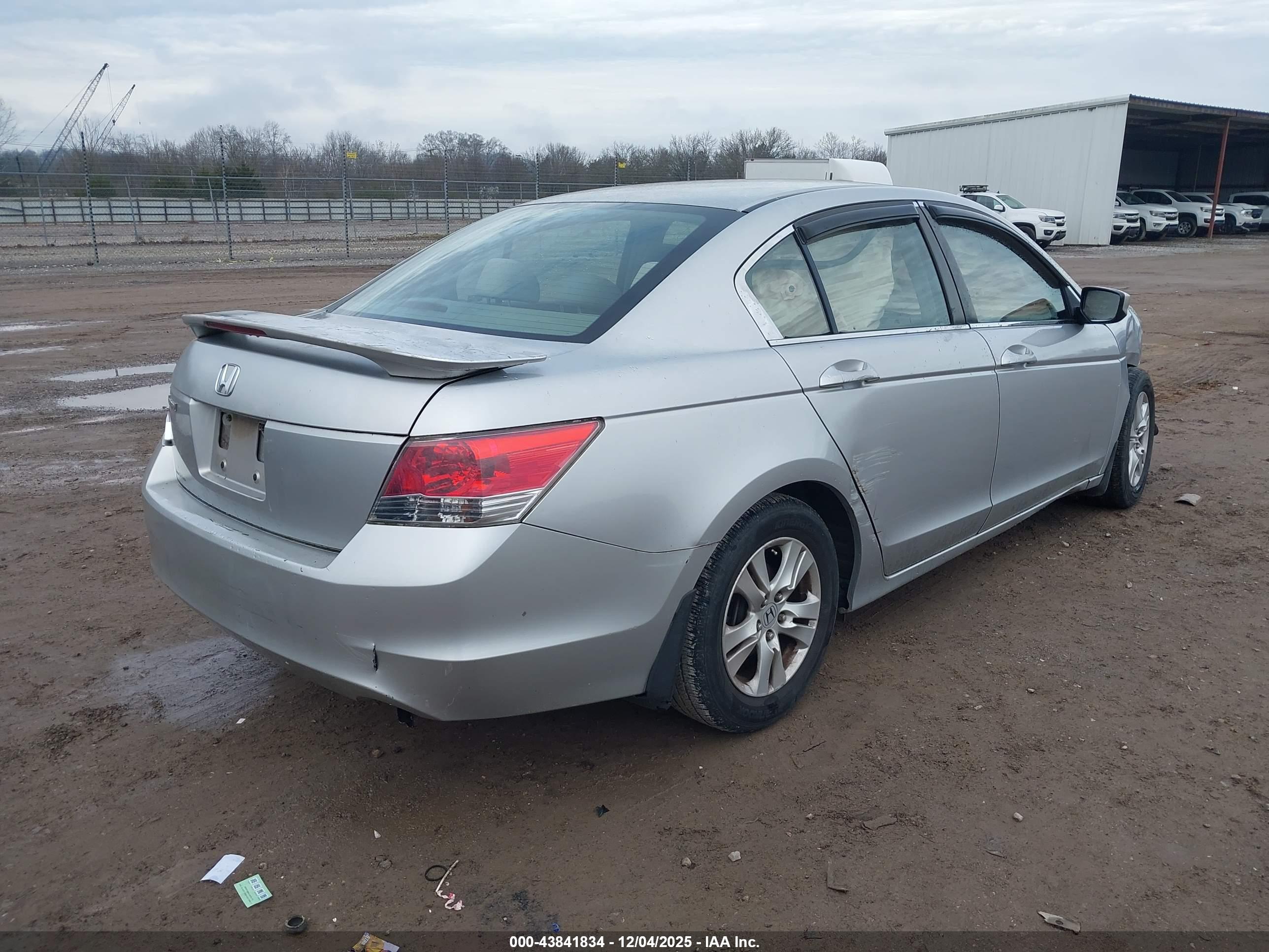 HONDA ACCORD image 4