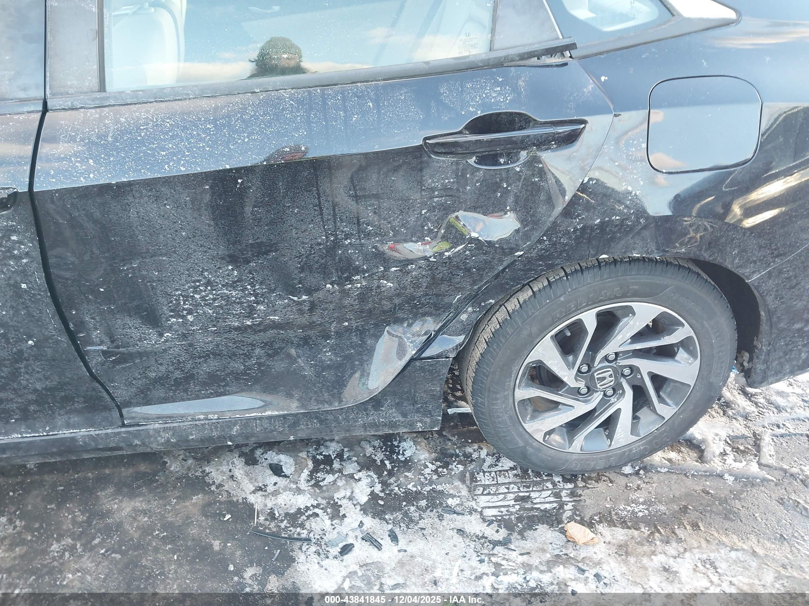 HONDA CIVIC image 6