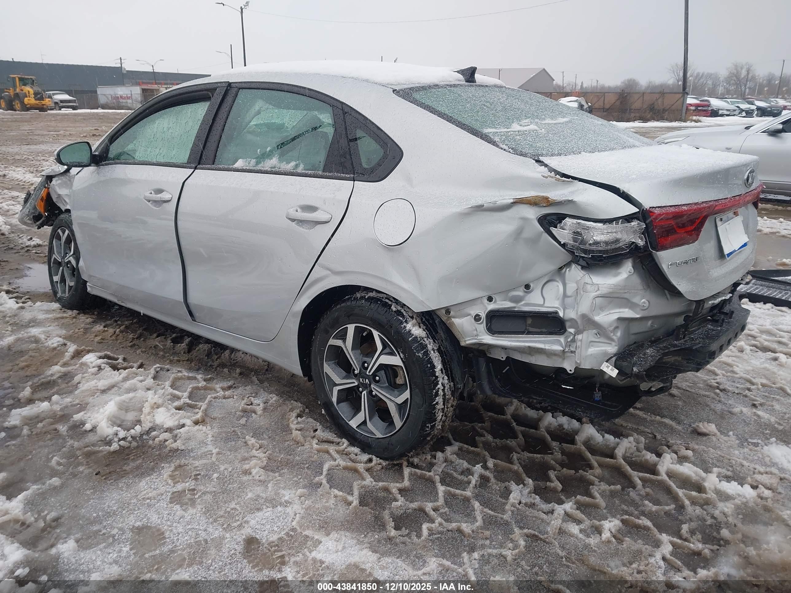 KIA FORTE image 3