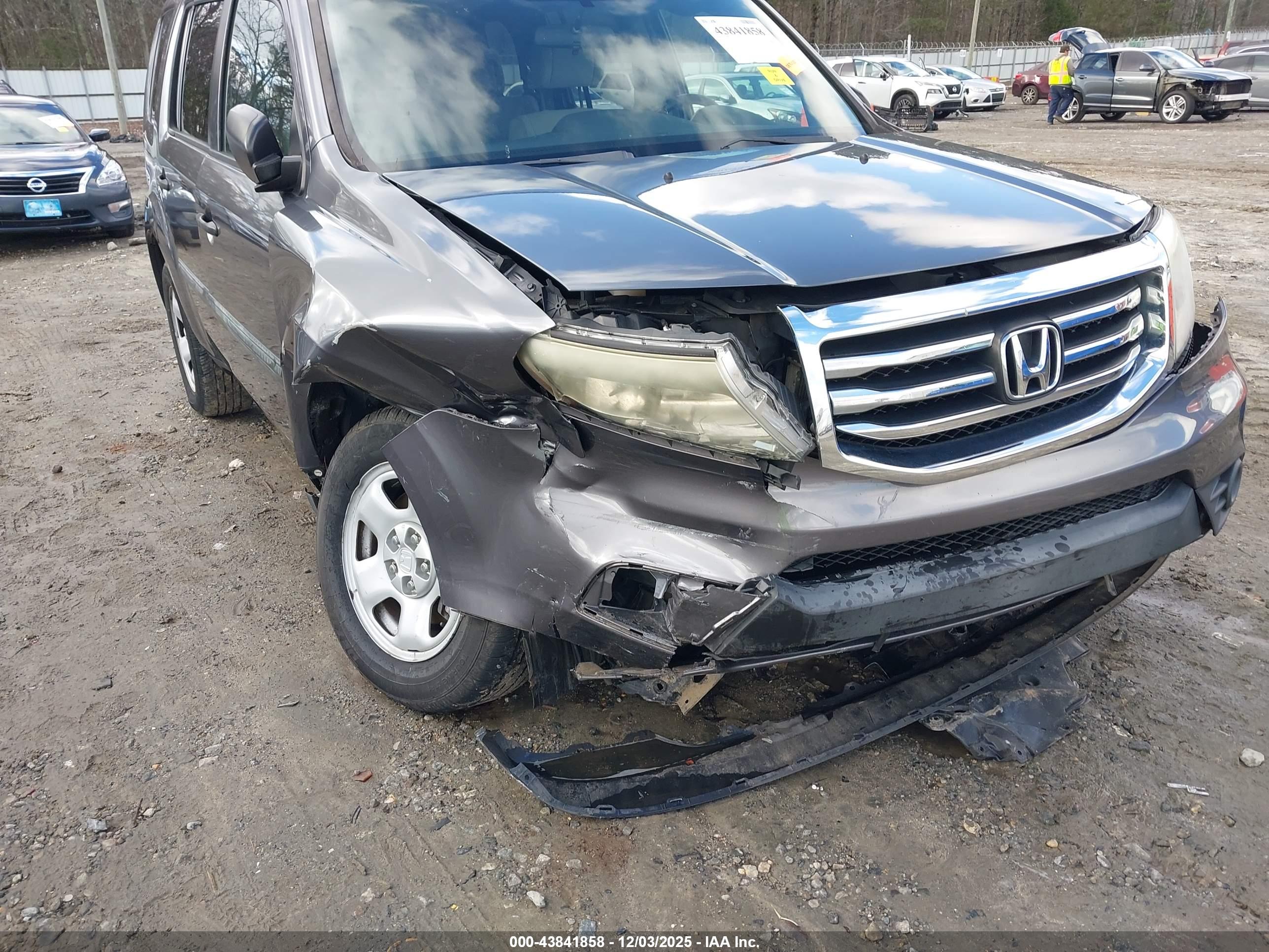 HONDA PILOT image 6