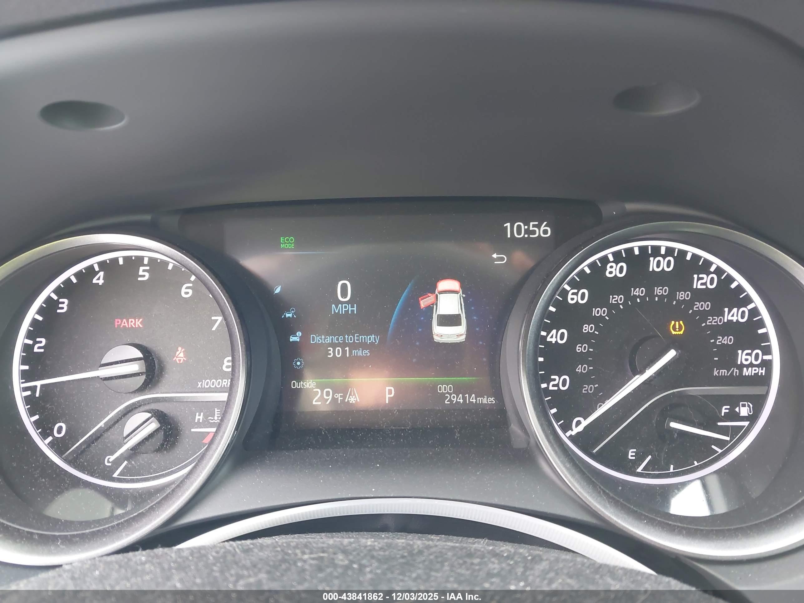 TOYOTA CAMRY image 7