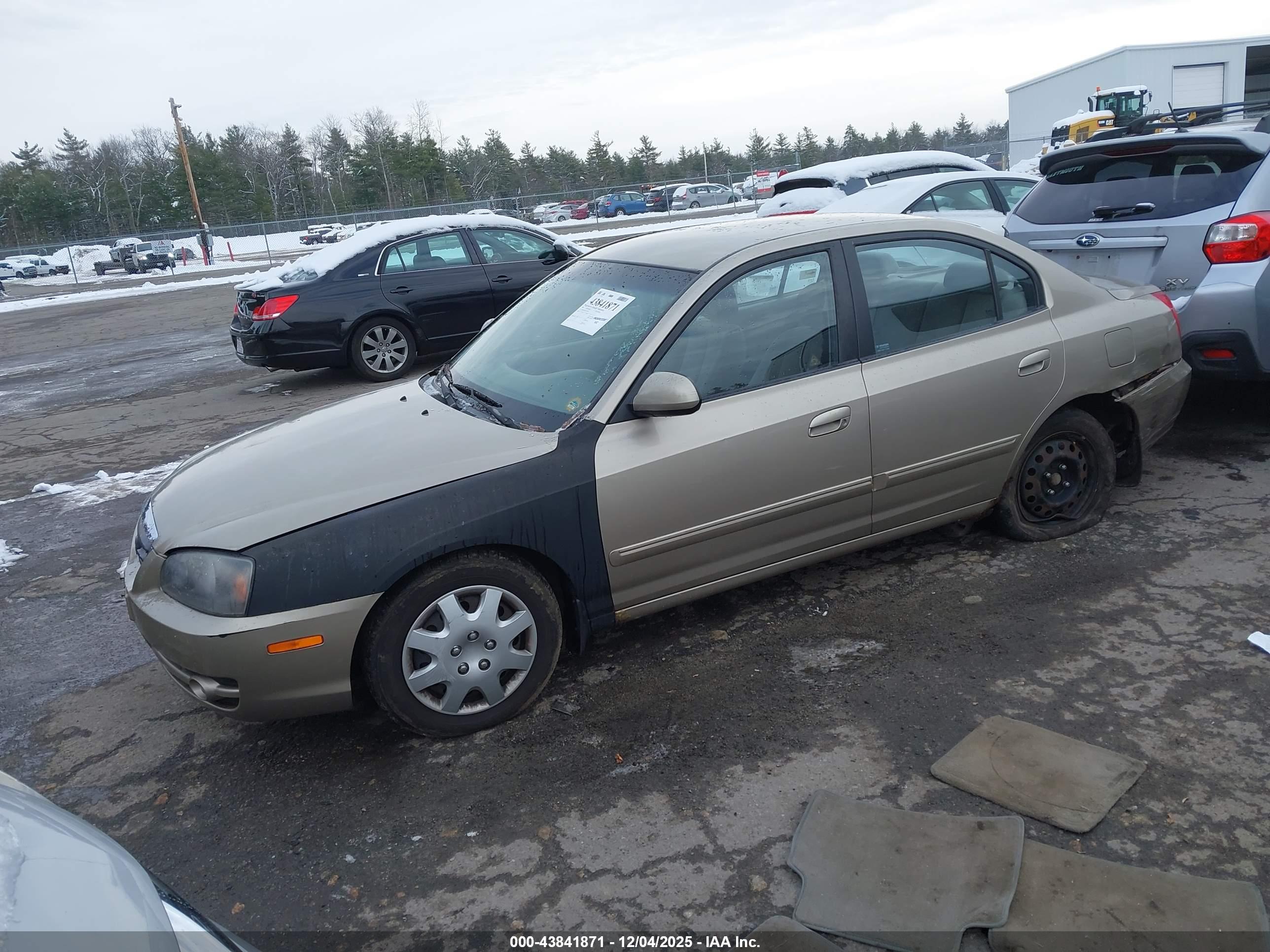 HYUNDAI ELANTRA image 2