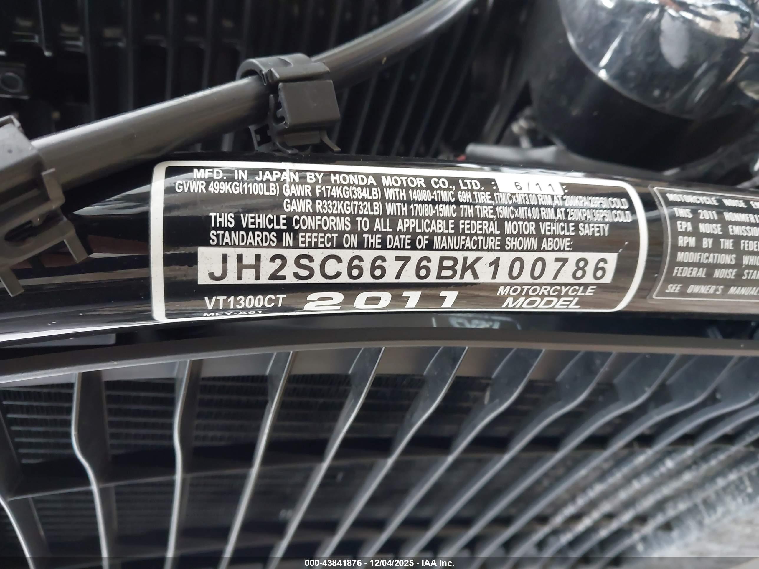 HONDA VT1300 image 10
