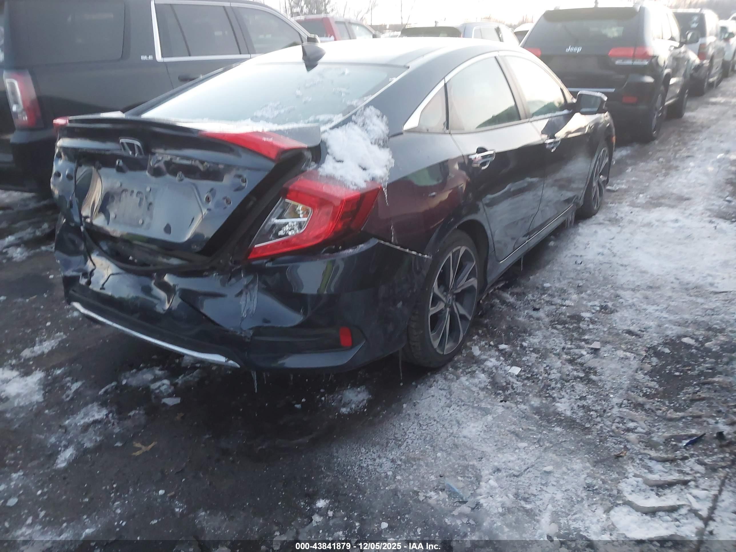 HONDA CIVIC image 4