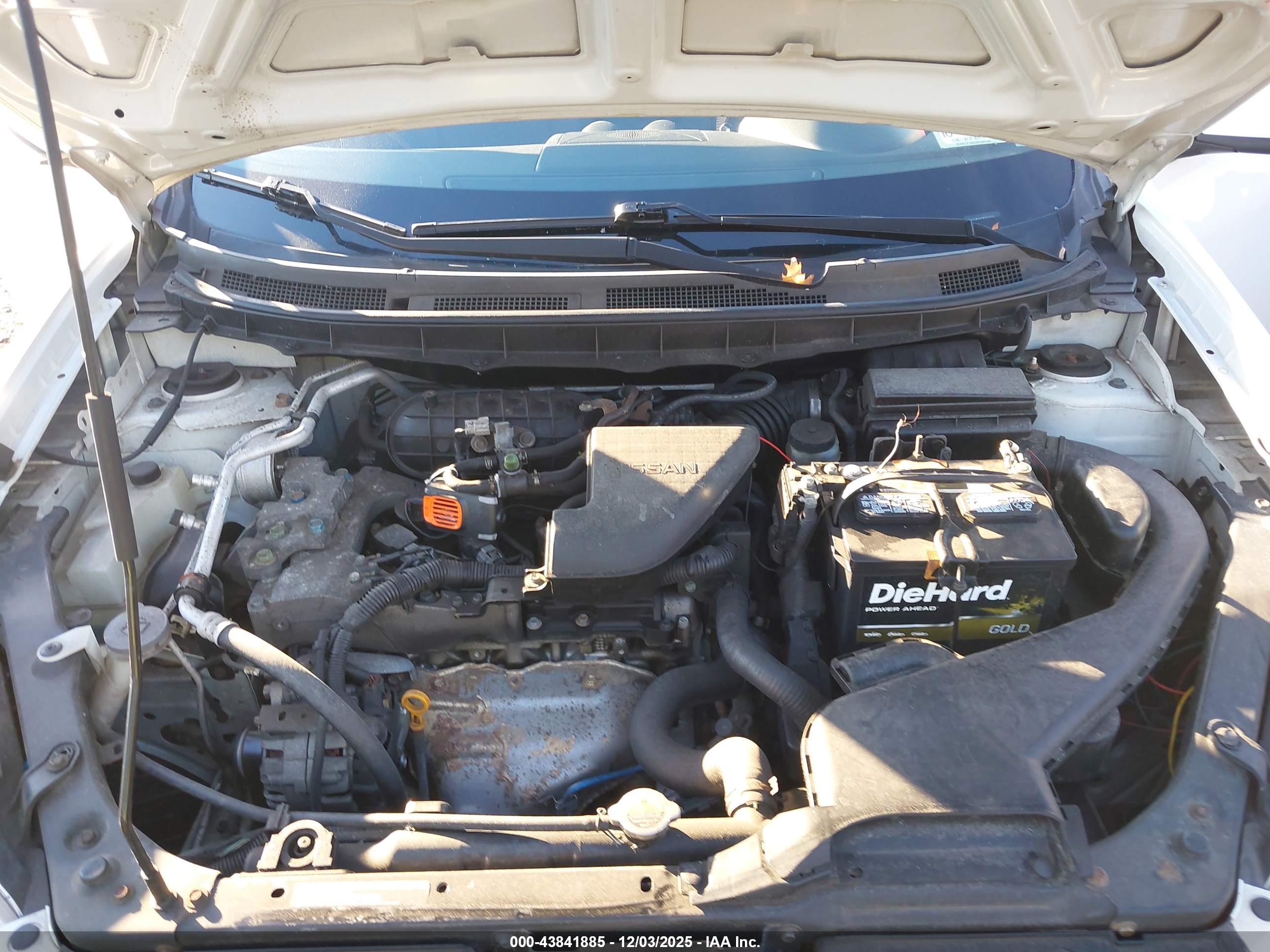 NISSAN ROGUE image 10