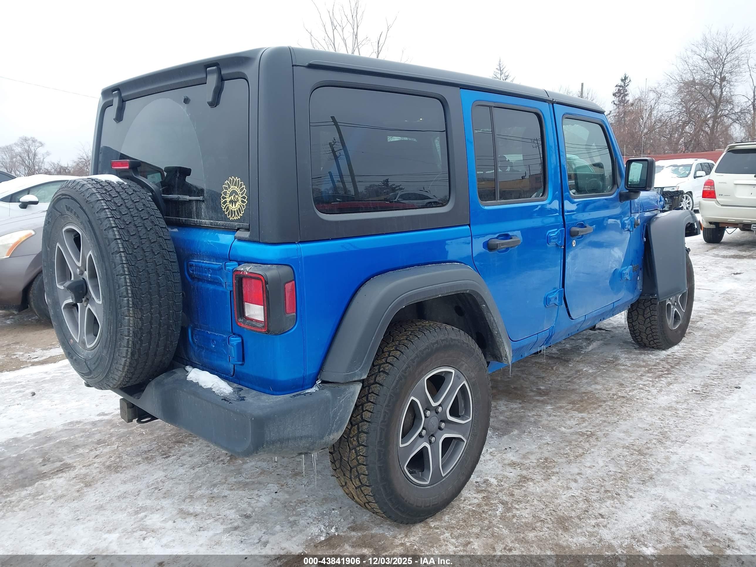 JEEP WRANGLER image 4